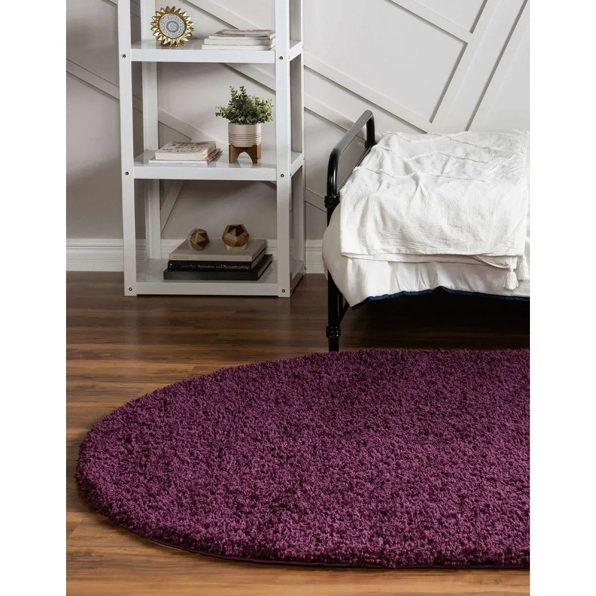 Shag Laurian Collection Area Rug