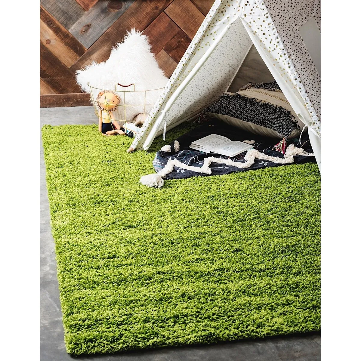 Shag Laurian Collection Area Rug