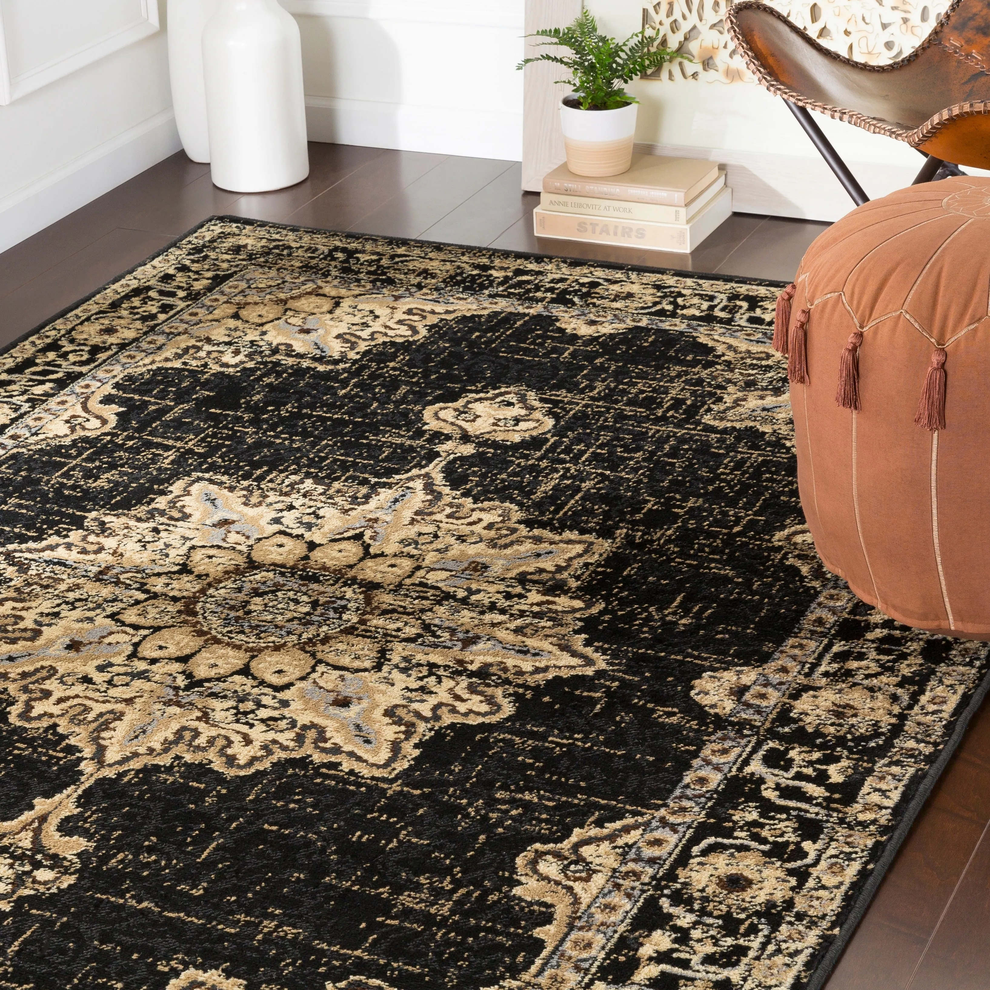 Sheridan Traditional Black Area Rug - 7' 9 x 11' 2