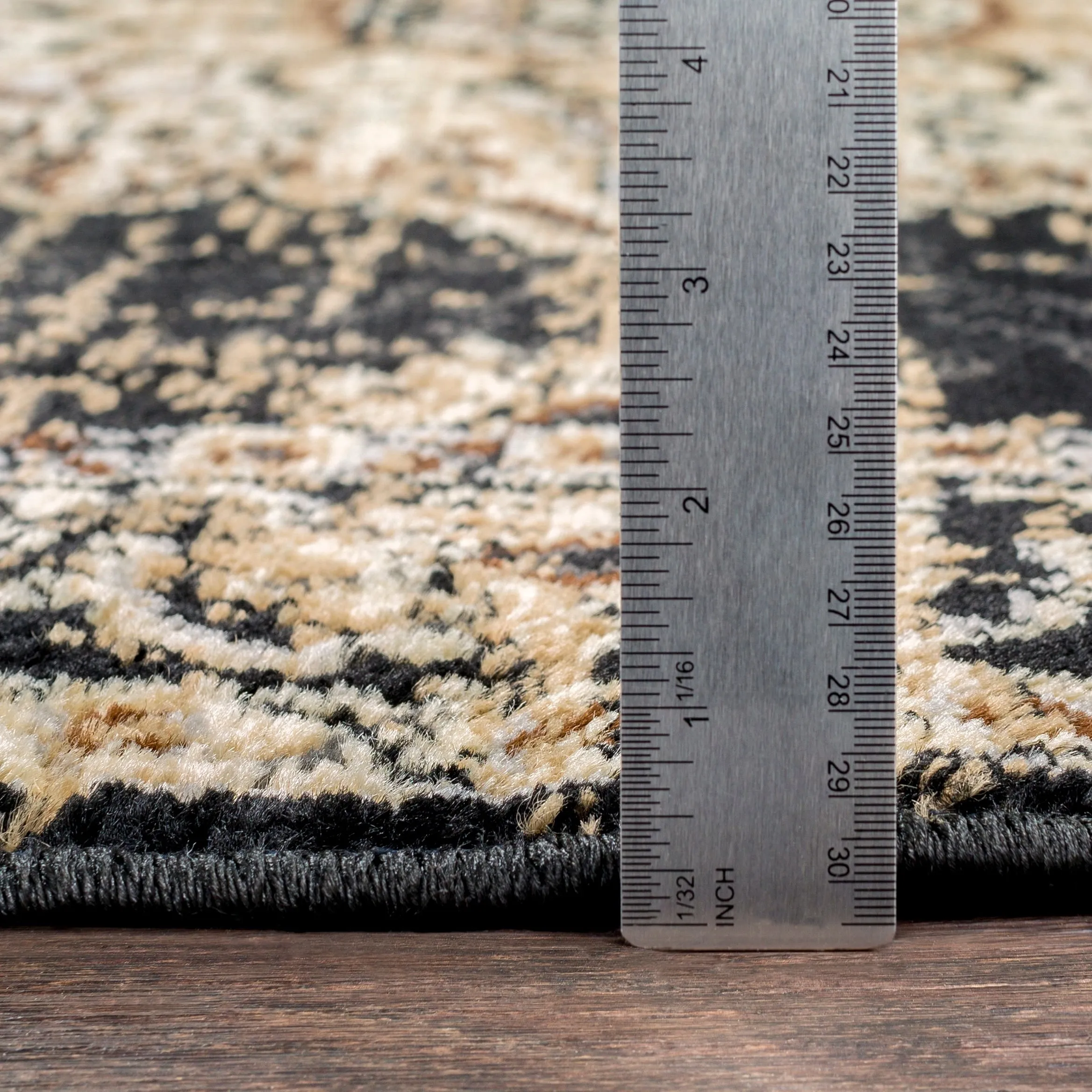 Sheridan Traditional Black Area Rug - 7' 9 x 11' 2