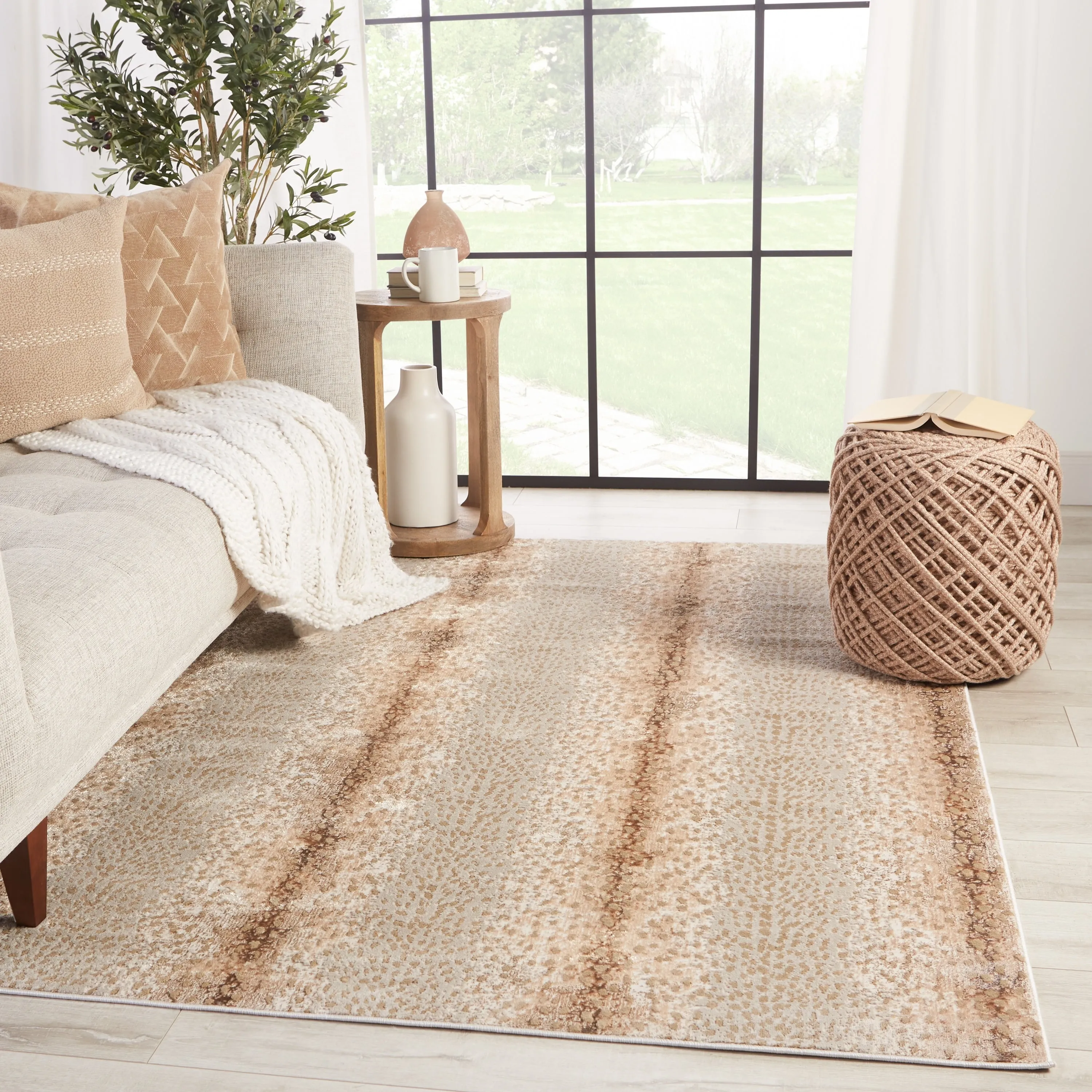 Silver Orchid Axis Animal Print Spotted Area Rug