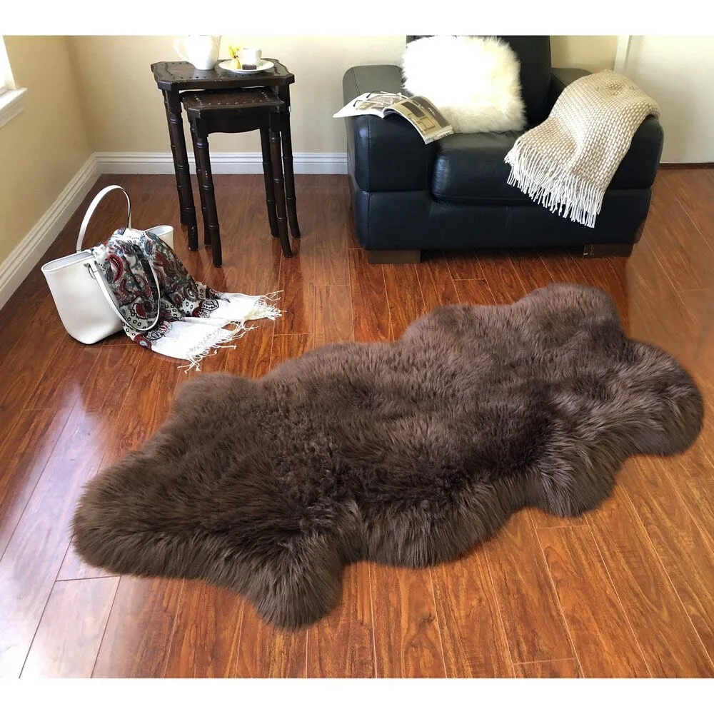 Silver Orchid Nansen Luxurious Faux Sheepskin Pelt Shag Rug