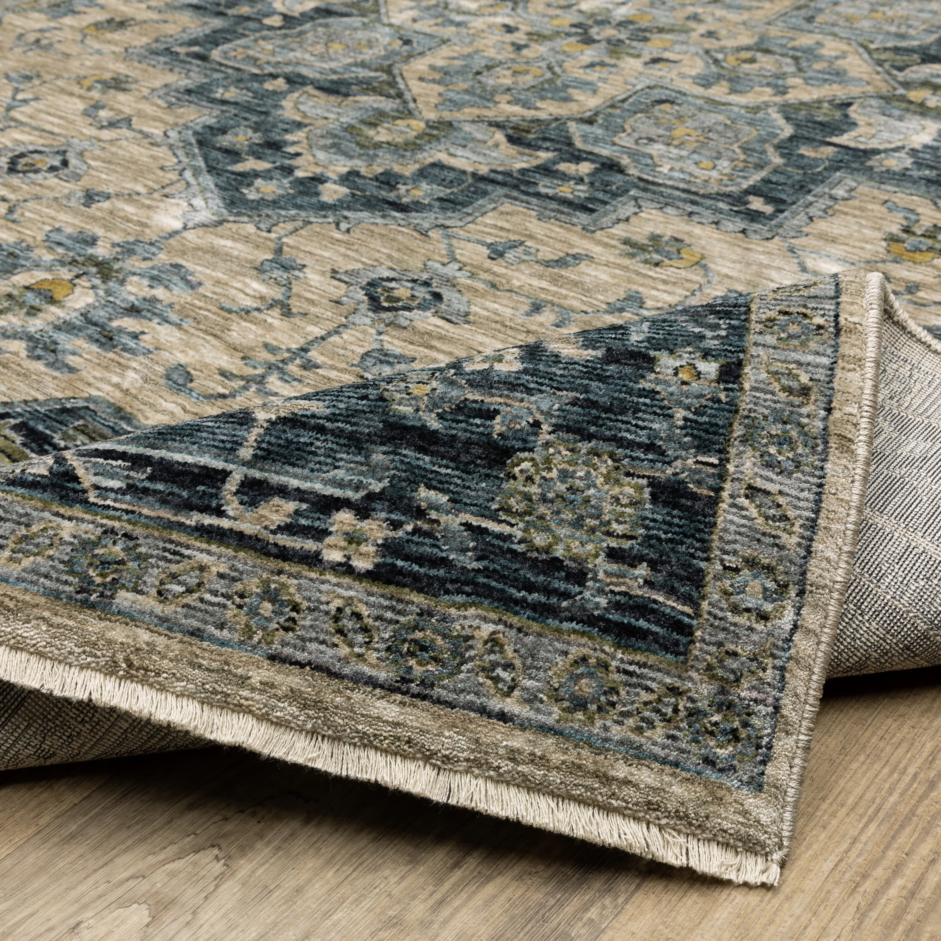 Style Haven Amelie Center Medallion Blue/ Tan Indoor Area Rug