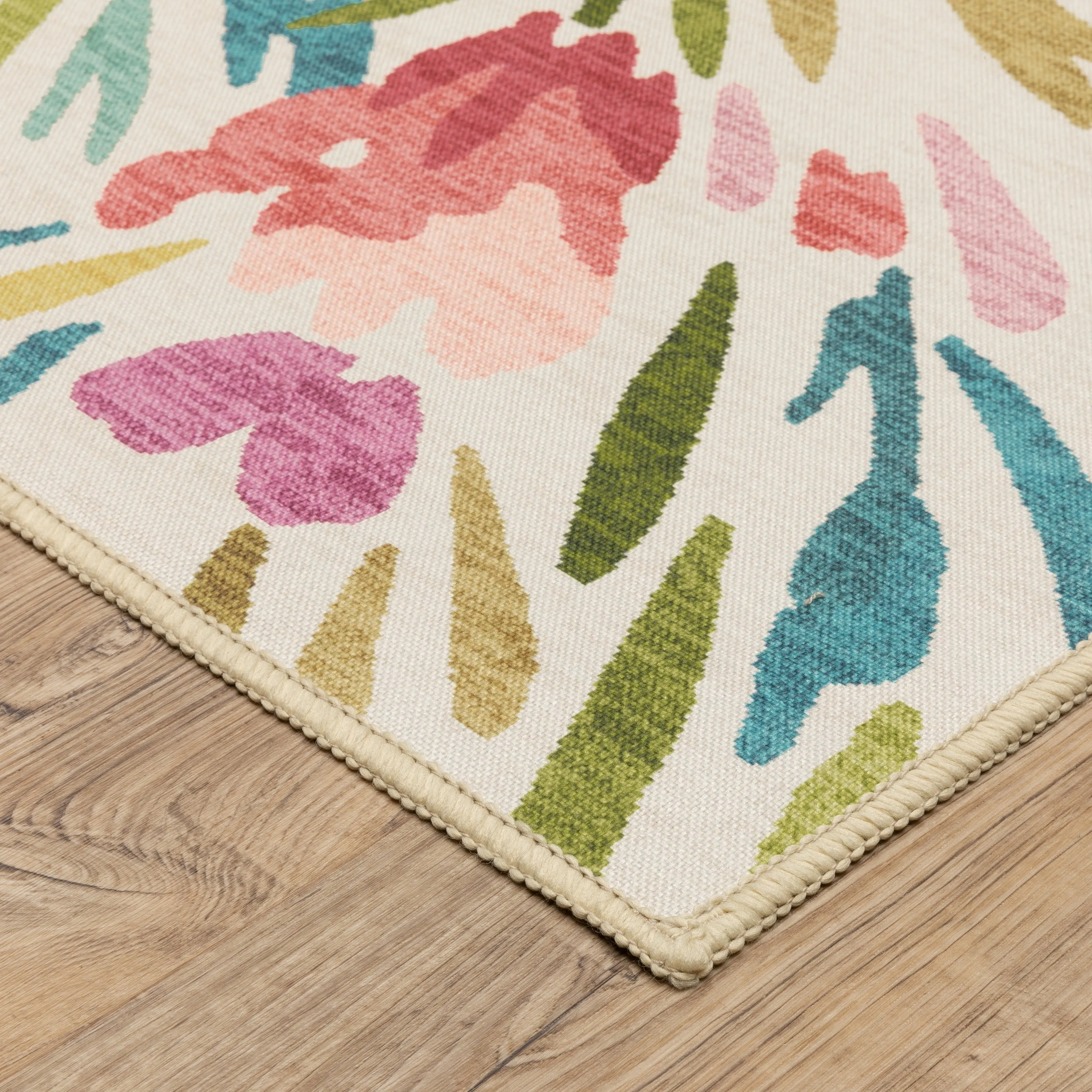 Style Haven Flores Bouquet Beige/Pink Indoor-Outdoor Washable Rug