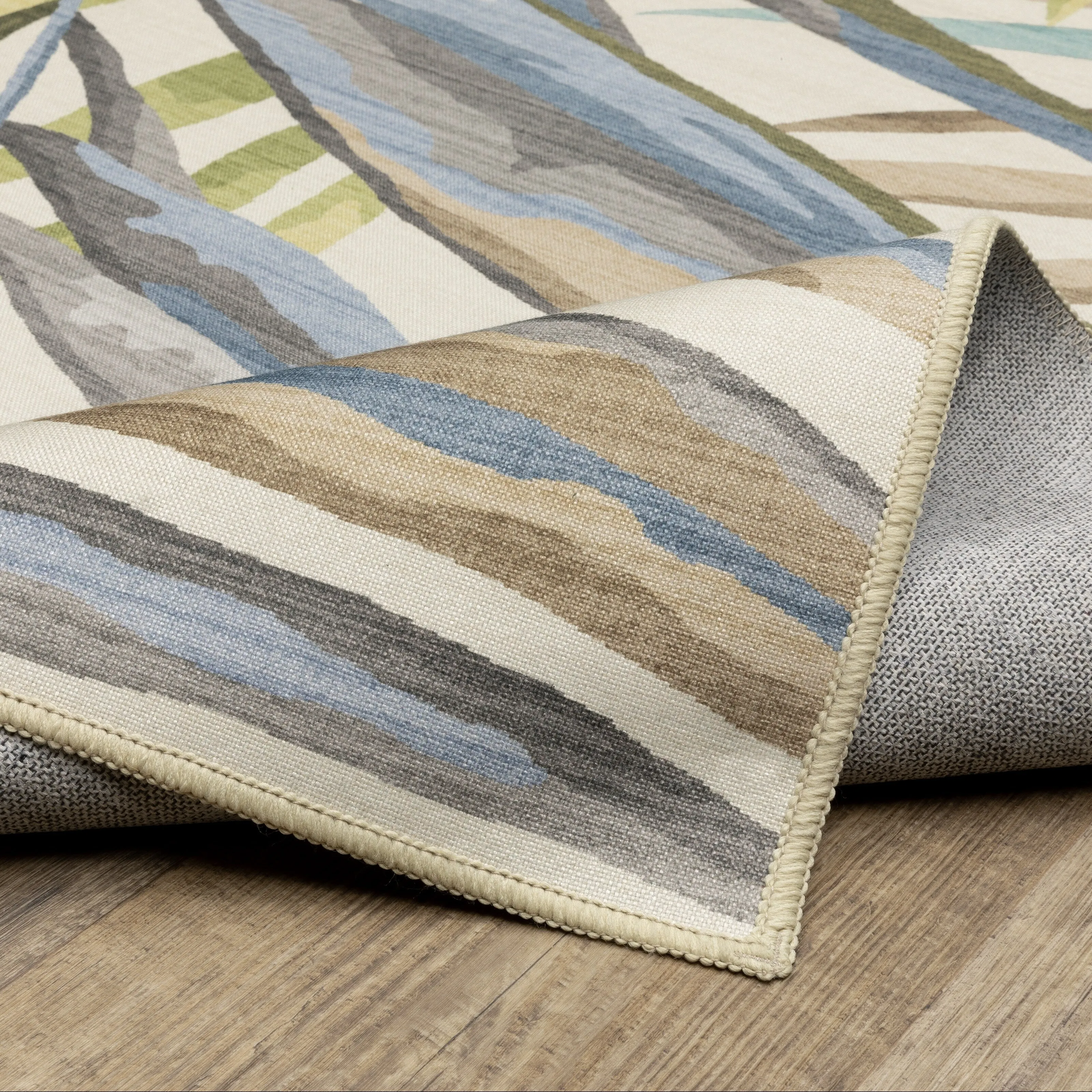 Style Haven Flores Tropical Palms Beige/Multi Indoor-Outdoor Washable Rug