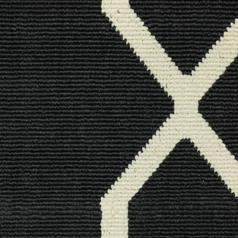 Style Haven Marianna Ornate Lattice Black/ Off-White Loop Pile Indoor Outdoor Area Rug