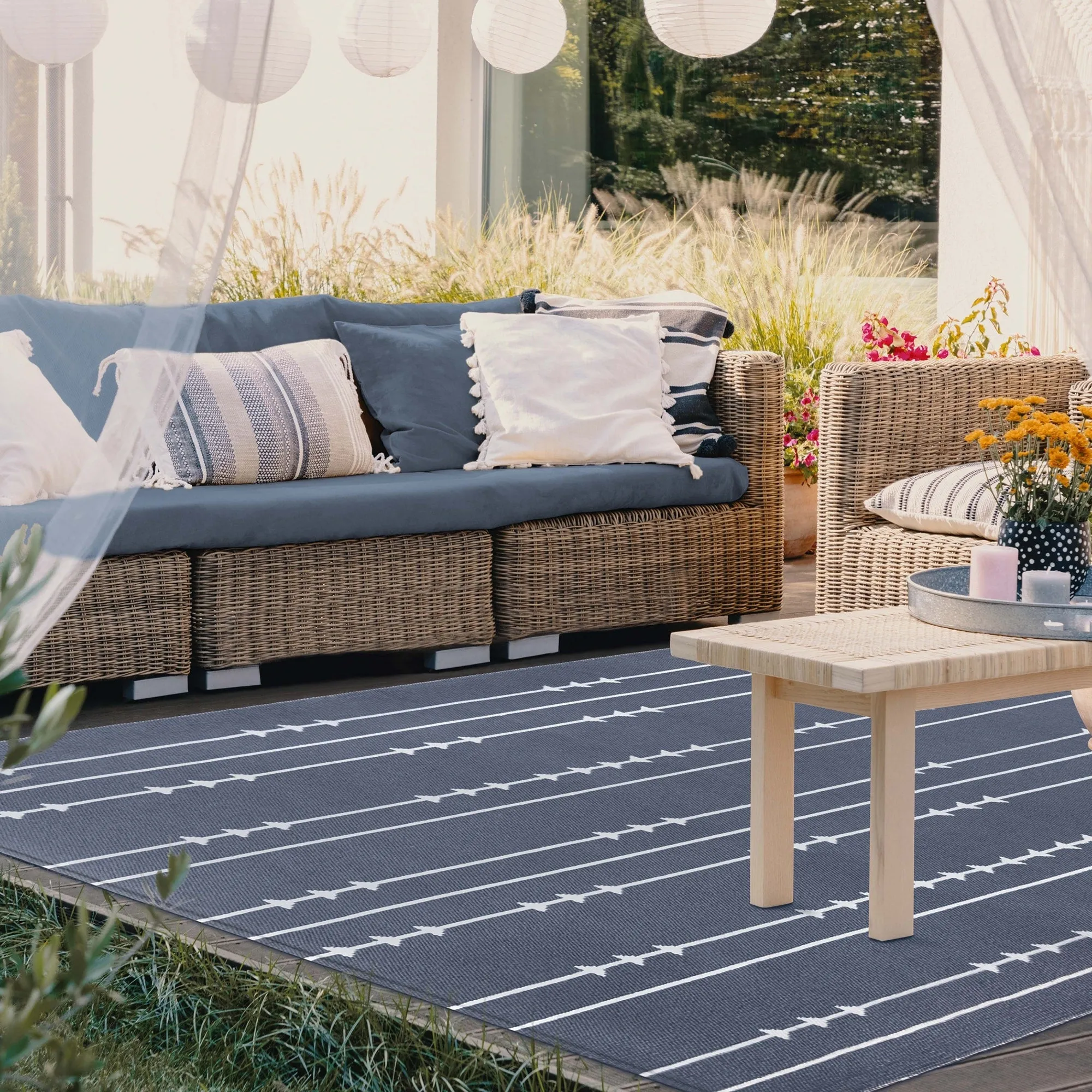 Superior Minimalist Bohemian Arrow Indoor Outdoor Area Rug