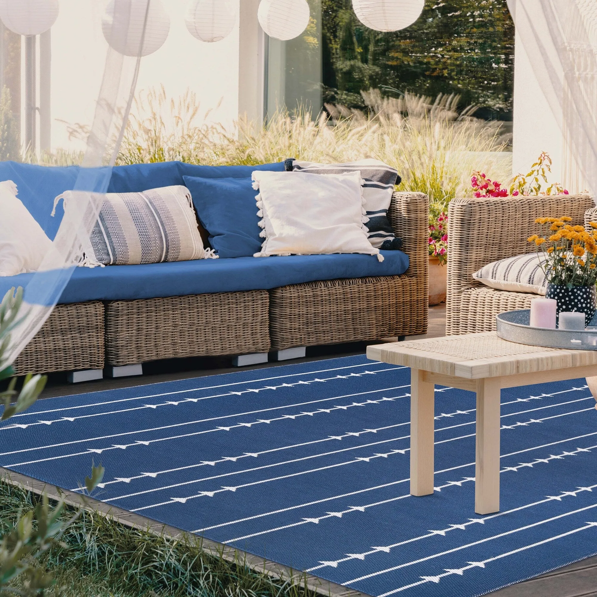 Superior Minimalist Bohemian Arrow Indoor Outdoor Area Rug