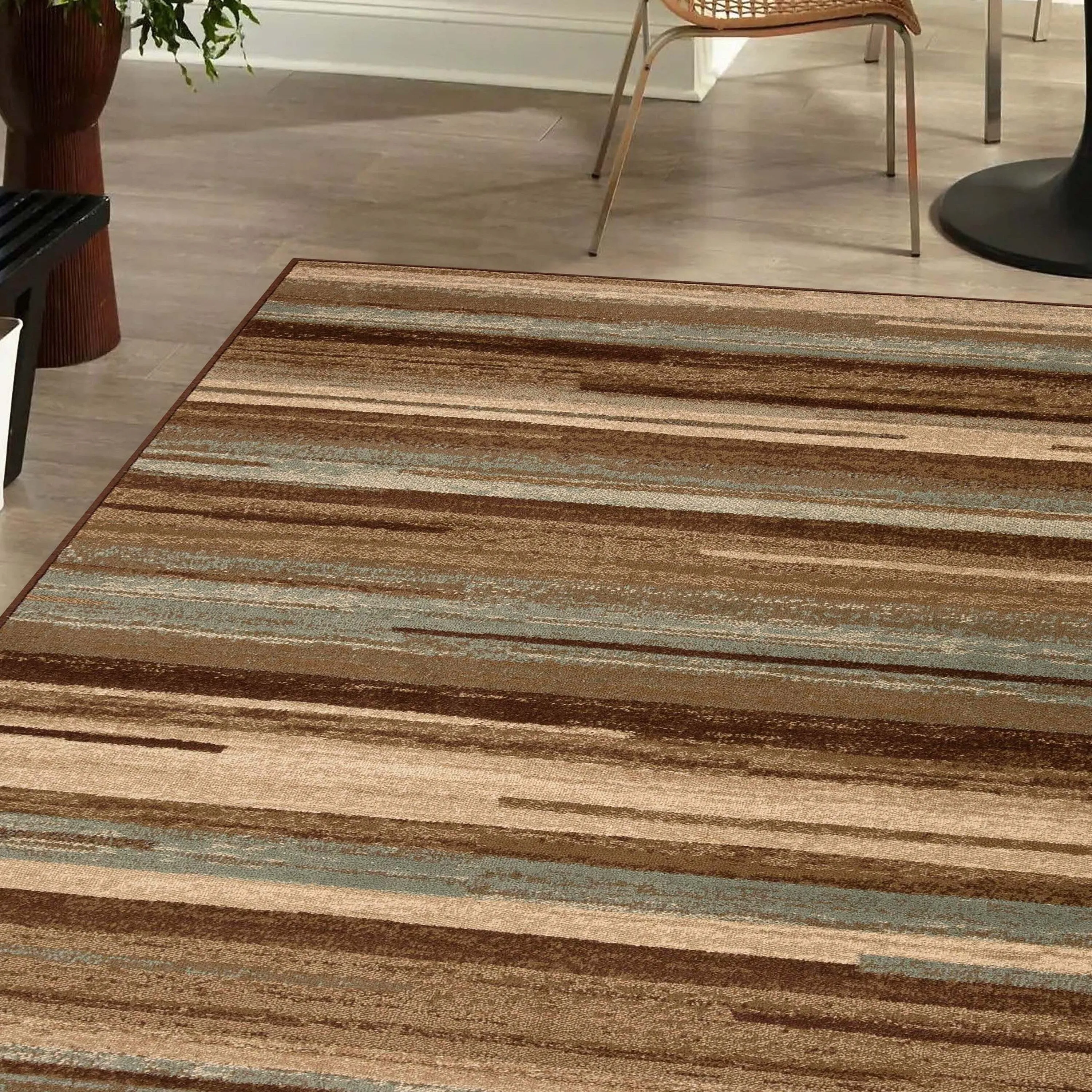 Superior Stripes Abstract Lines Power-Loomed Indoor Area Rug