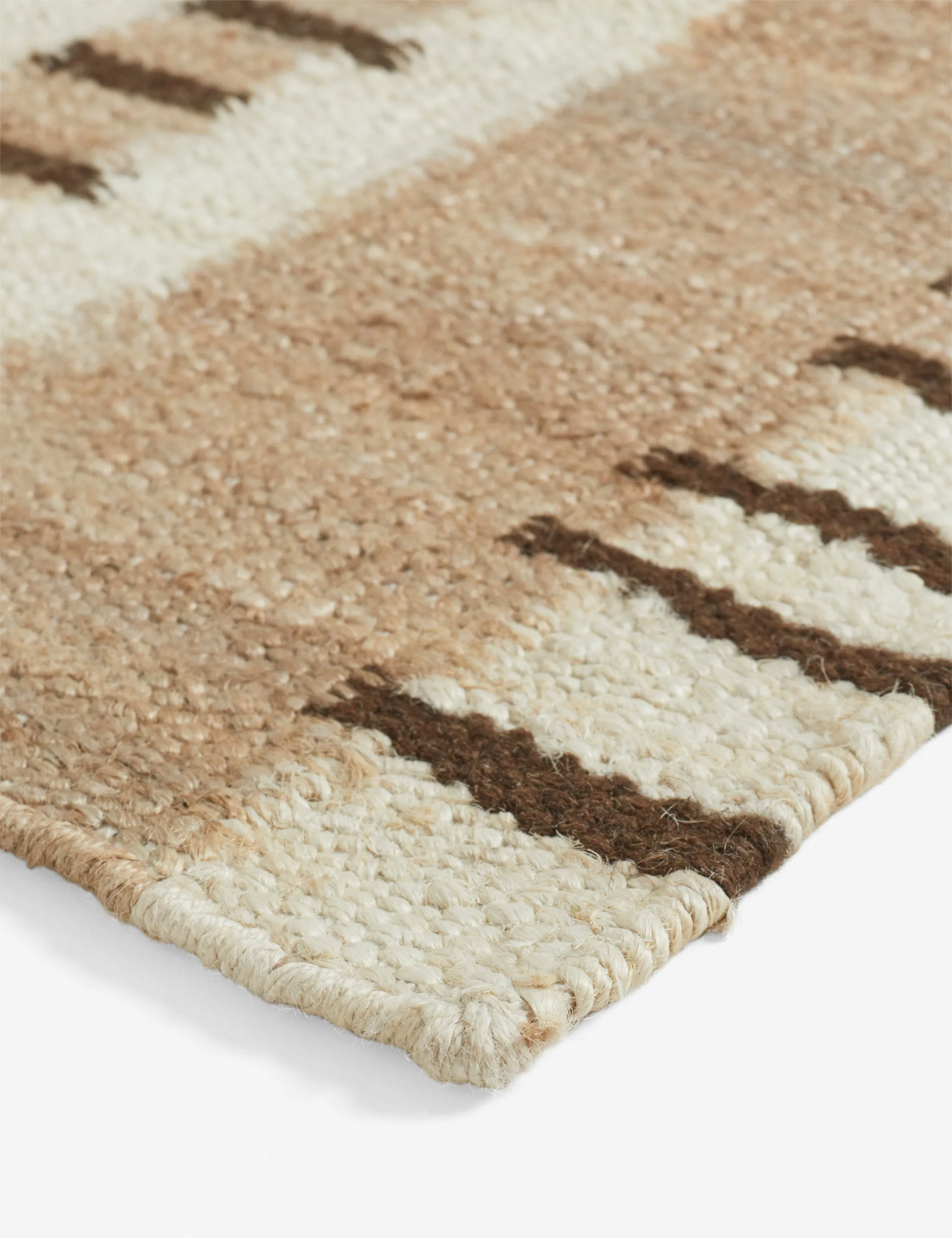 Tempo Flatweave Jute Rug by lan Byrd
