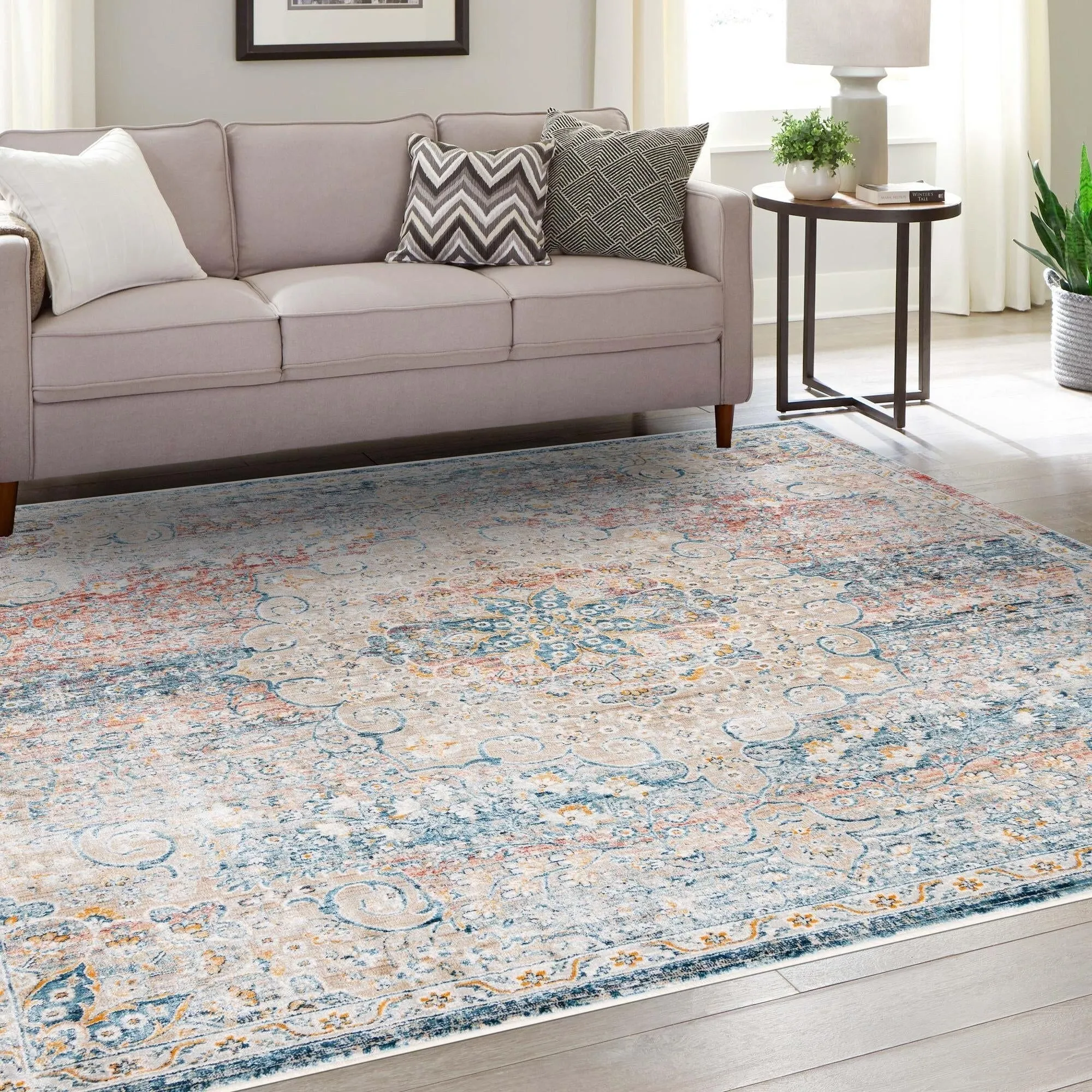 Traditional Haifa Collection Area Rug
