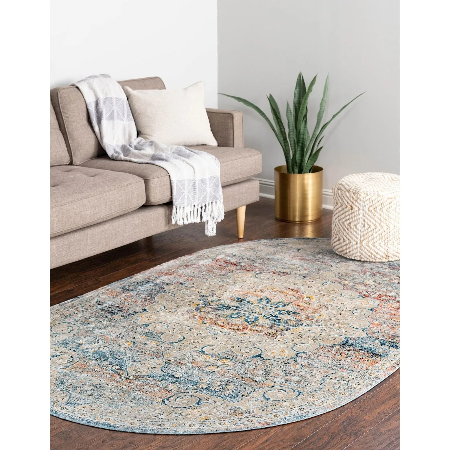 Traditional Haifa Collection Area Rug