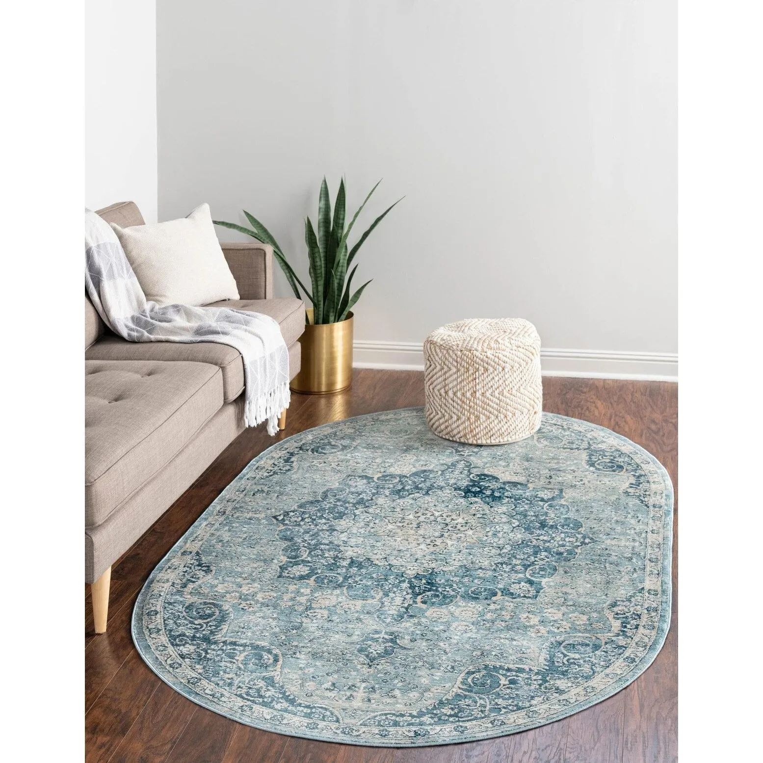 Traditional Haifa Collection Area Rug