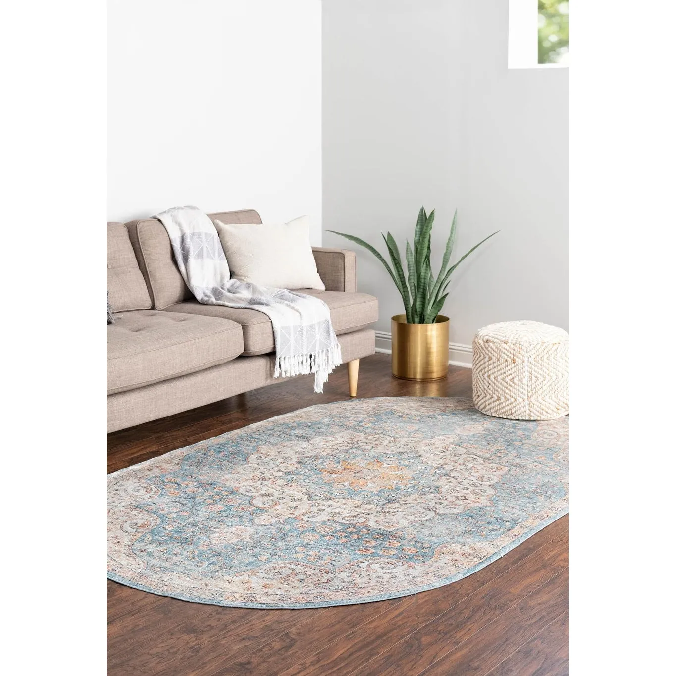 Traditional Haifa Collection Area Rug
