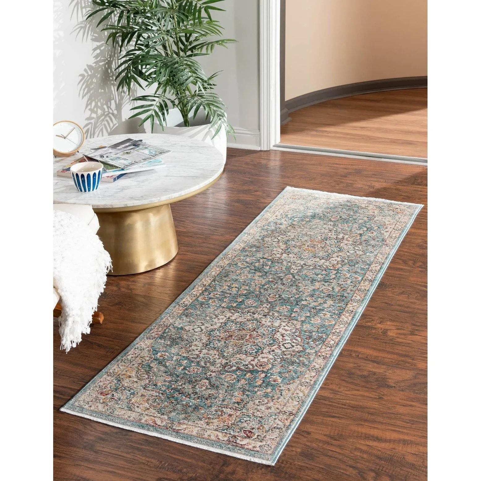 Traditional Haifa Collection Area Rug