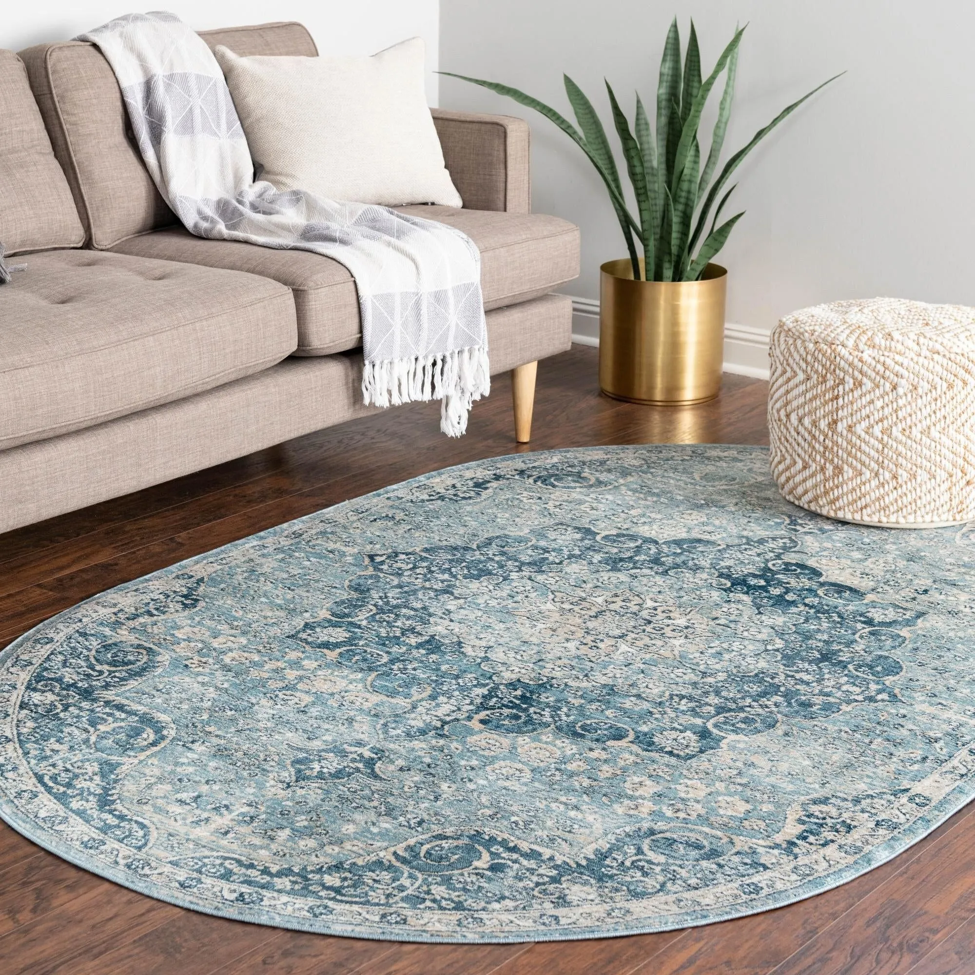 Traditional Haifa Collection Area Rug