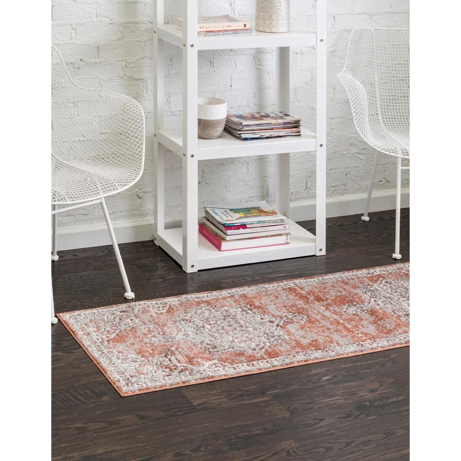 Traditional Jeopok Collection Area Rug