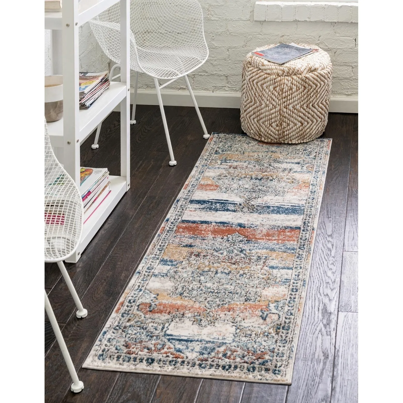 Traditional Jeopok Collection Area Rug