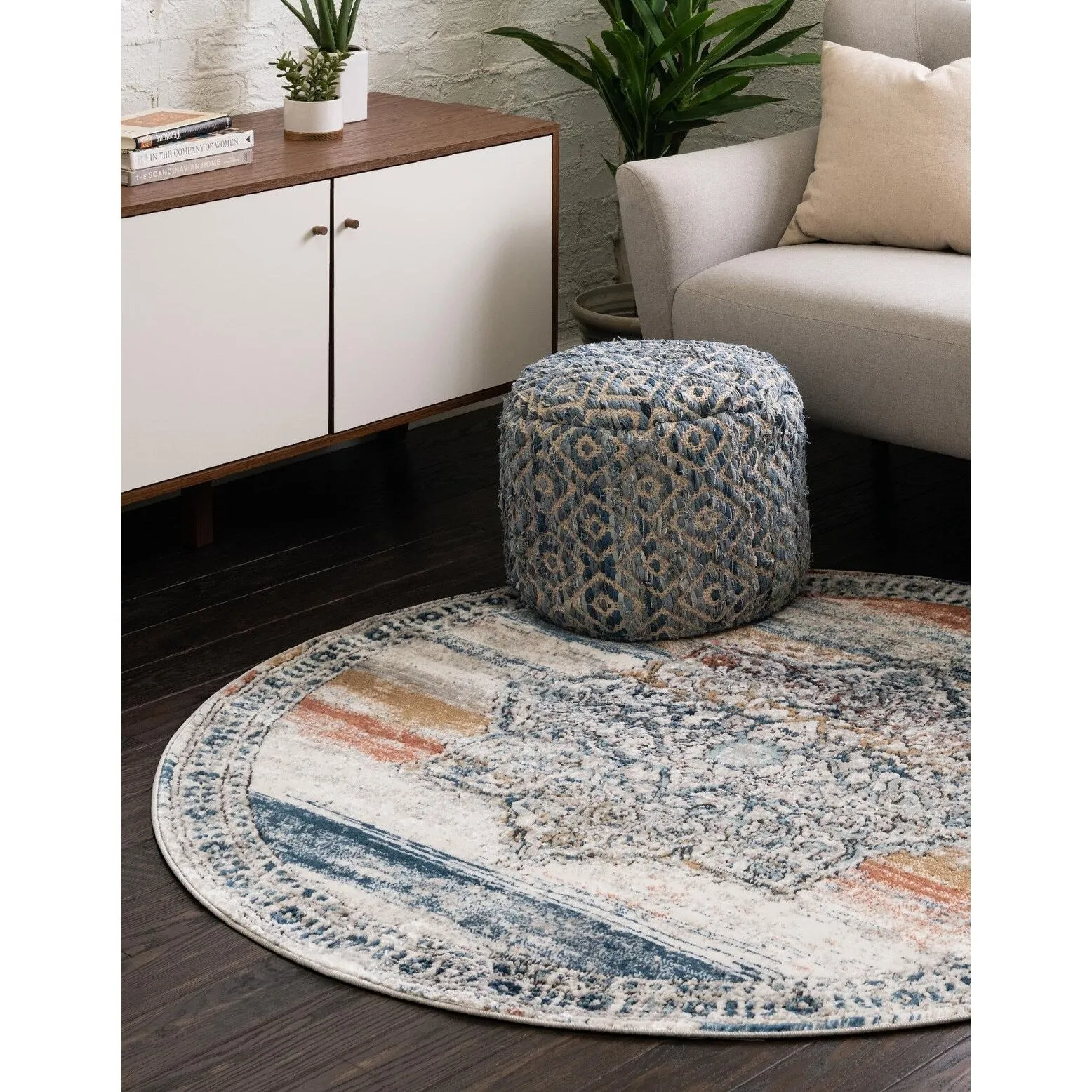 Traditional Jeopok Collection Area Rug