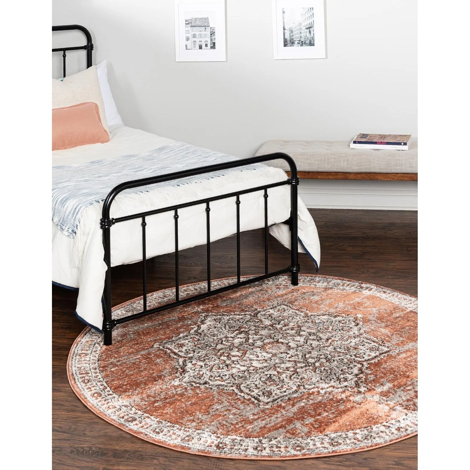 Traditional Jeopok Collection Area Rug
