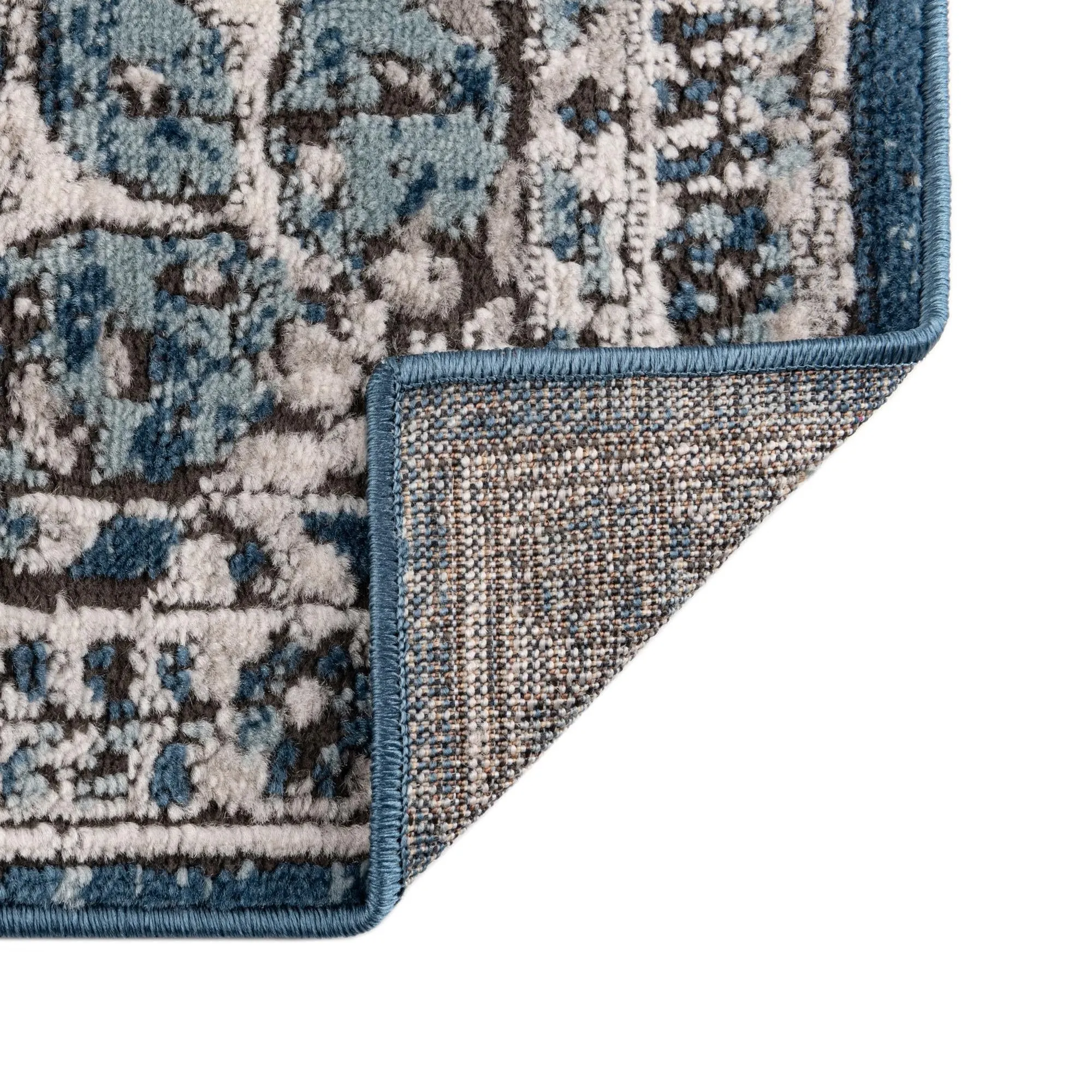 Traditional Jeopok Collection Area Rug