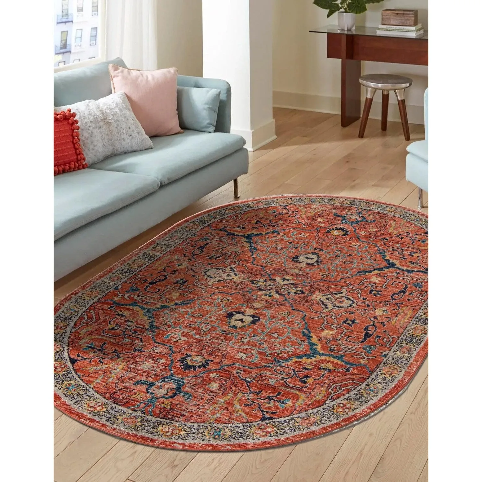 Traditional Nixa Collection Area Rug