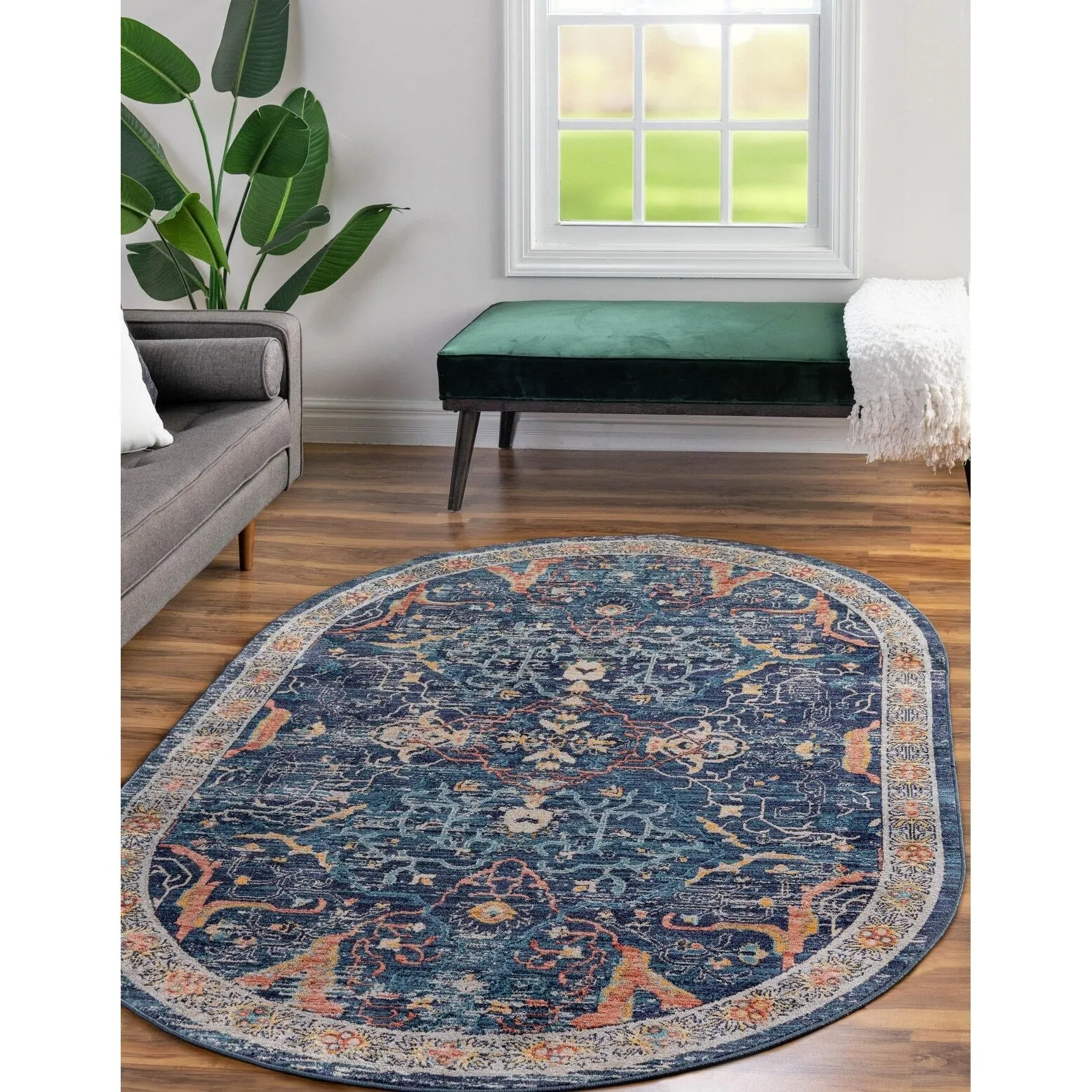 Traditional Nixa Collection Area Rug