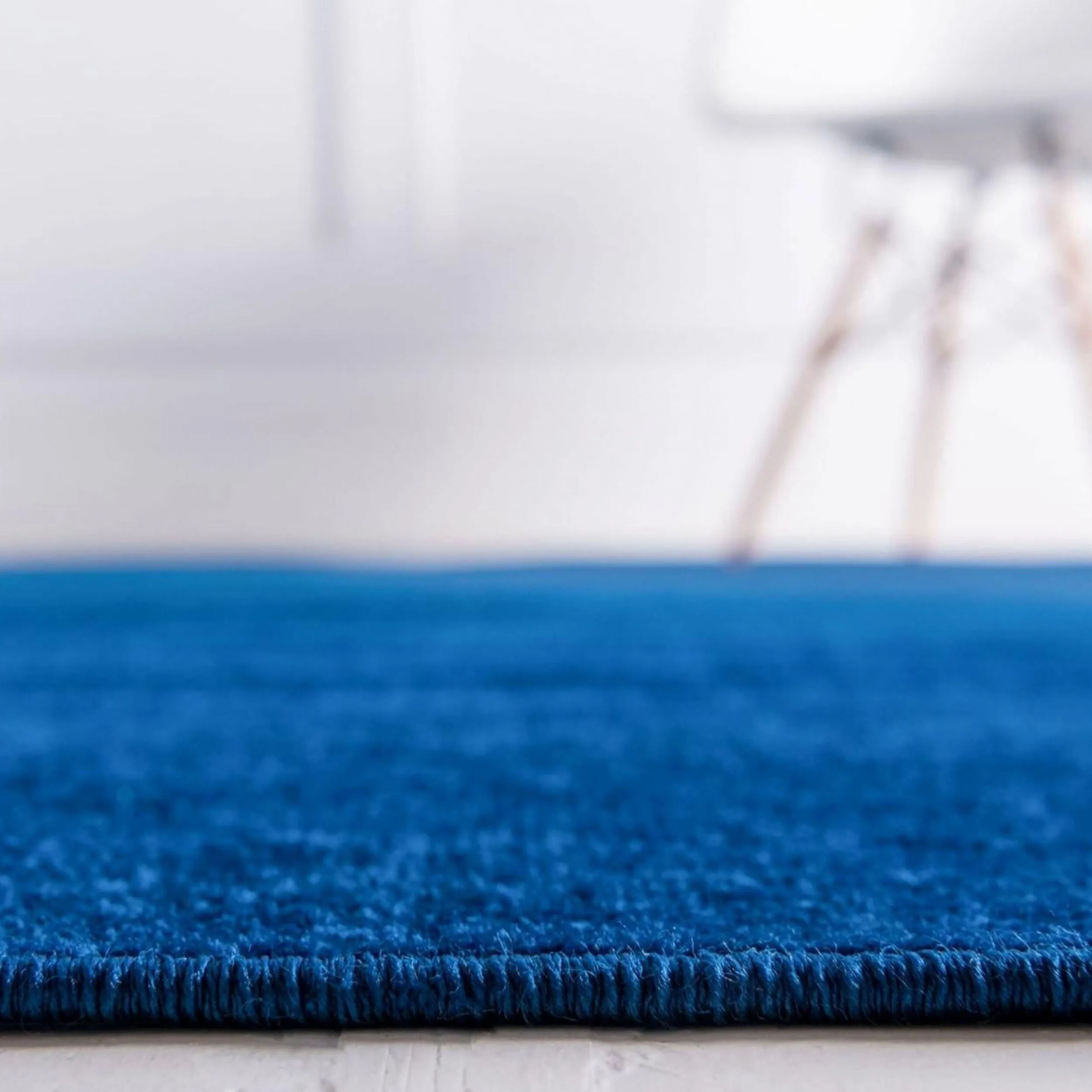 Traditional Yhogarc Collection Area Rug