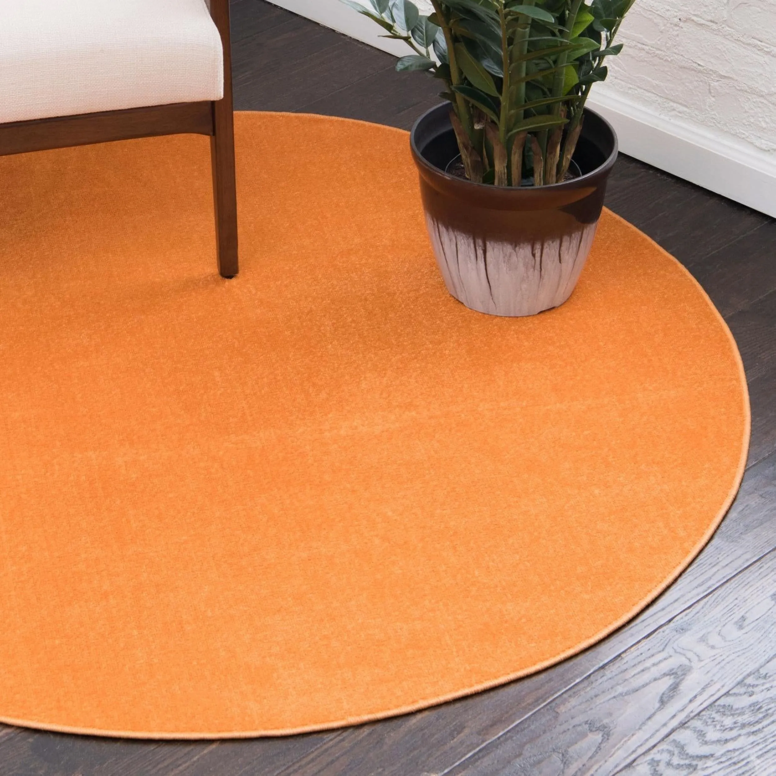 Traditional Yhogarc Collection Area Rug