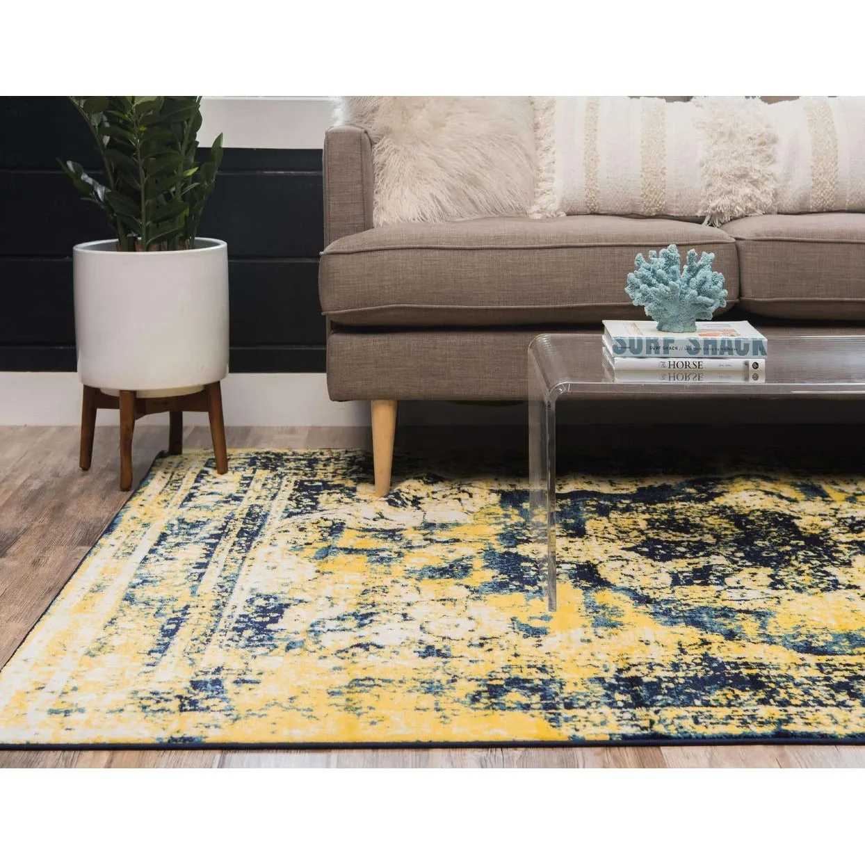 Transitional Fredo Collection Area Rug