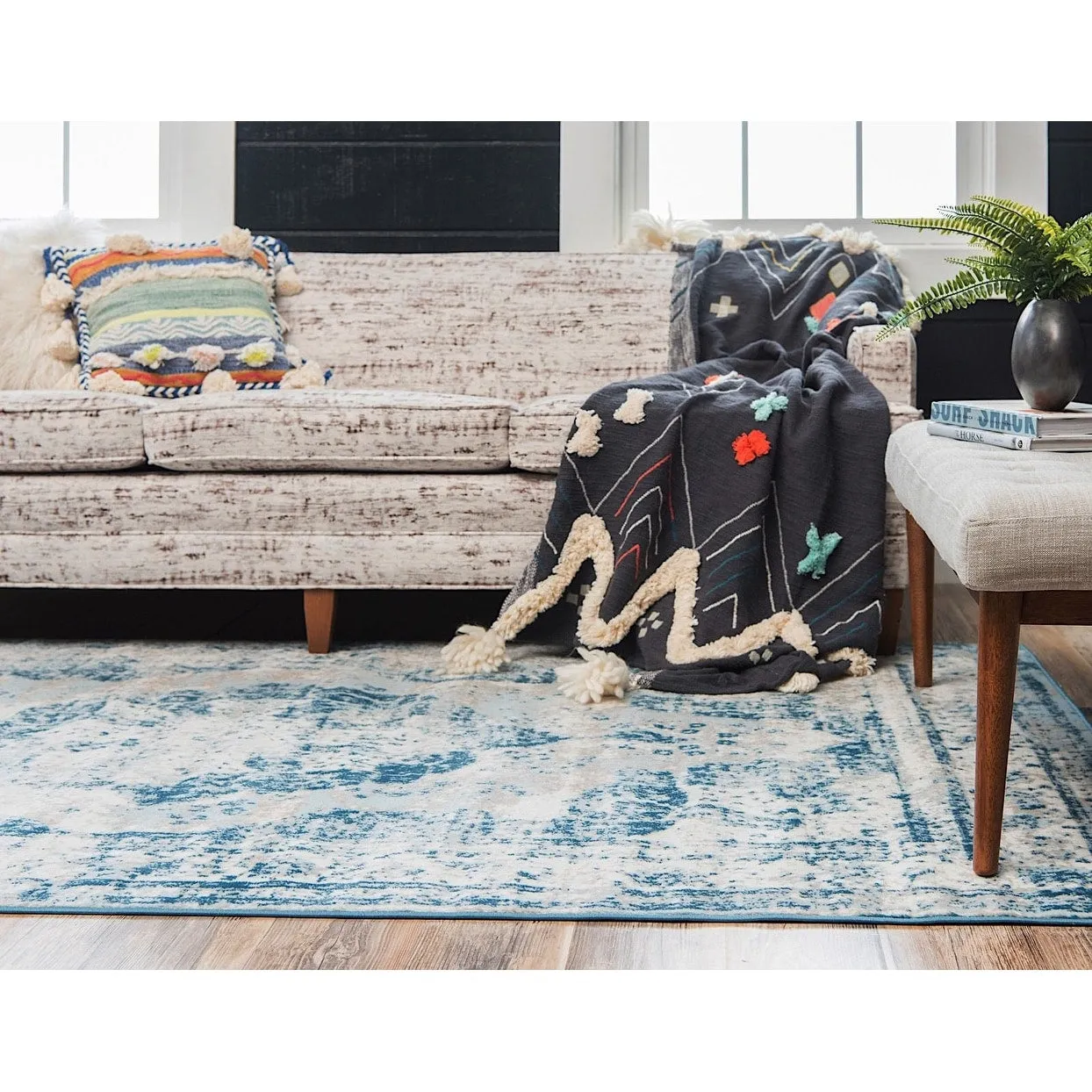 Transitional Fredo Collection Area Rug