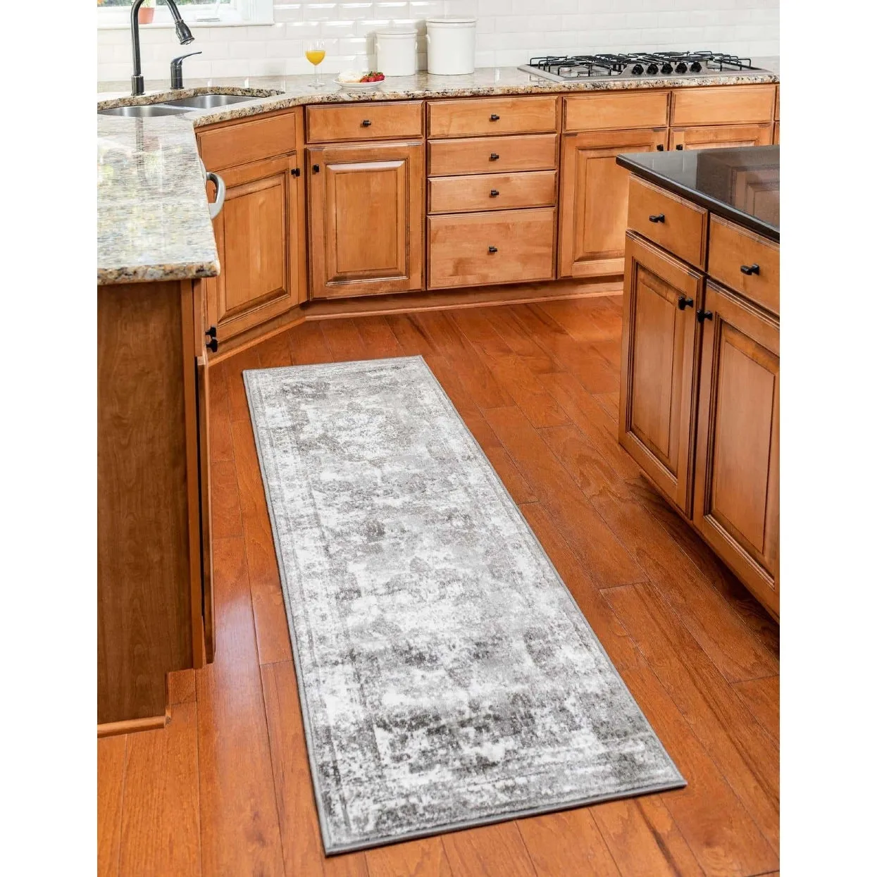 Transitional Fredo Collection Area Rug