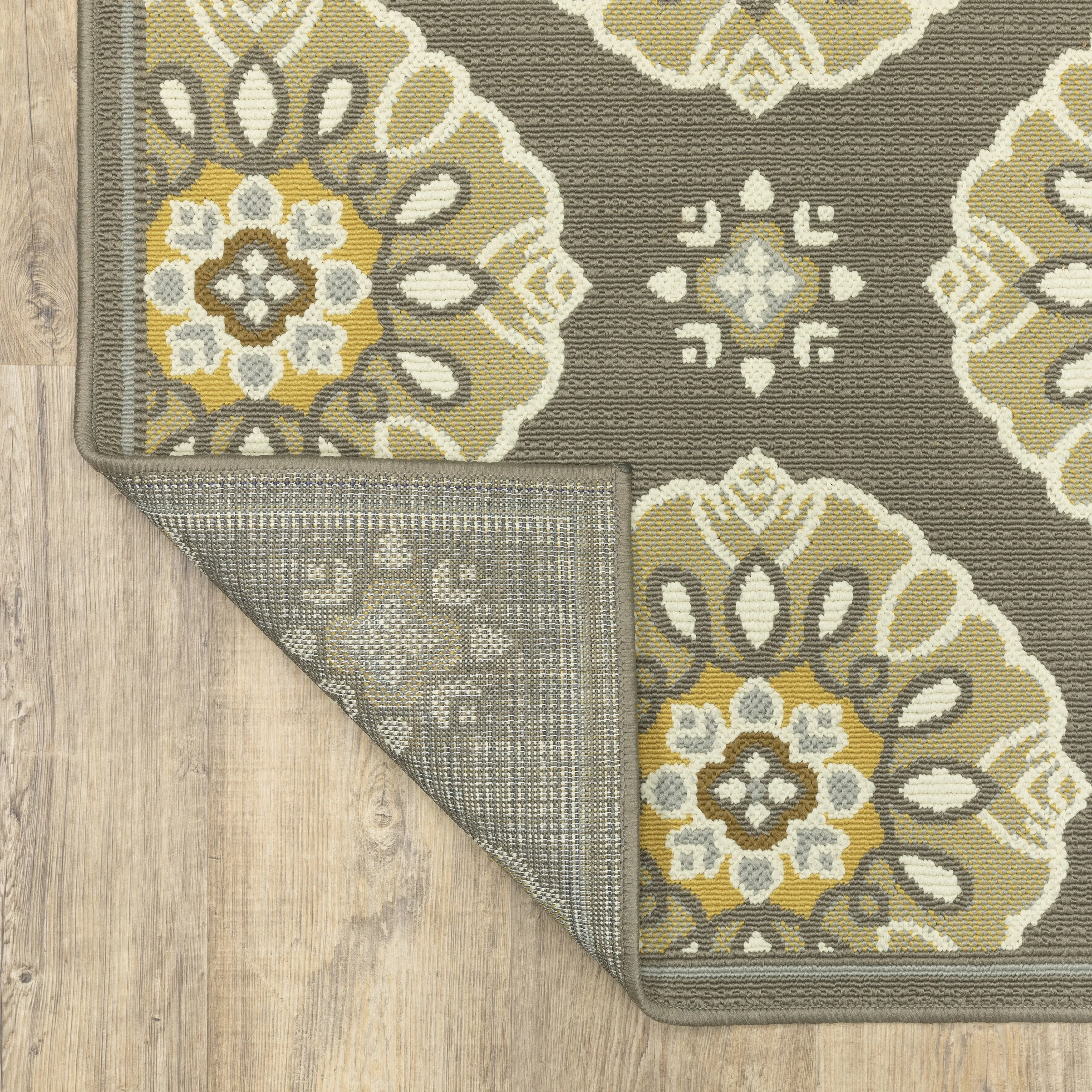 Vista Home Bar Harbour Grey/ Gold Floral Indoor/ Outdoor Area Rug