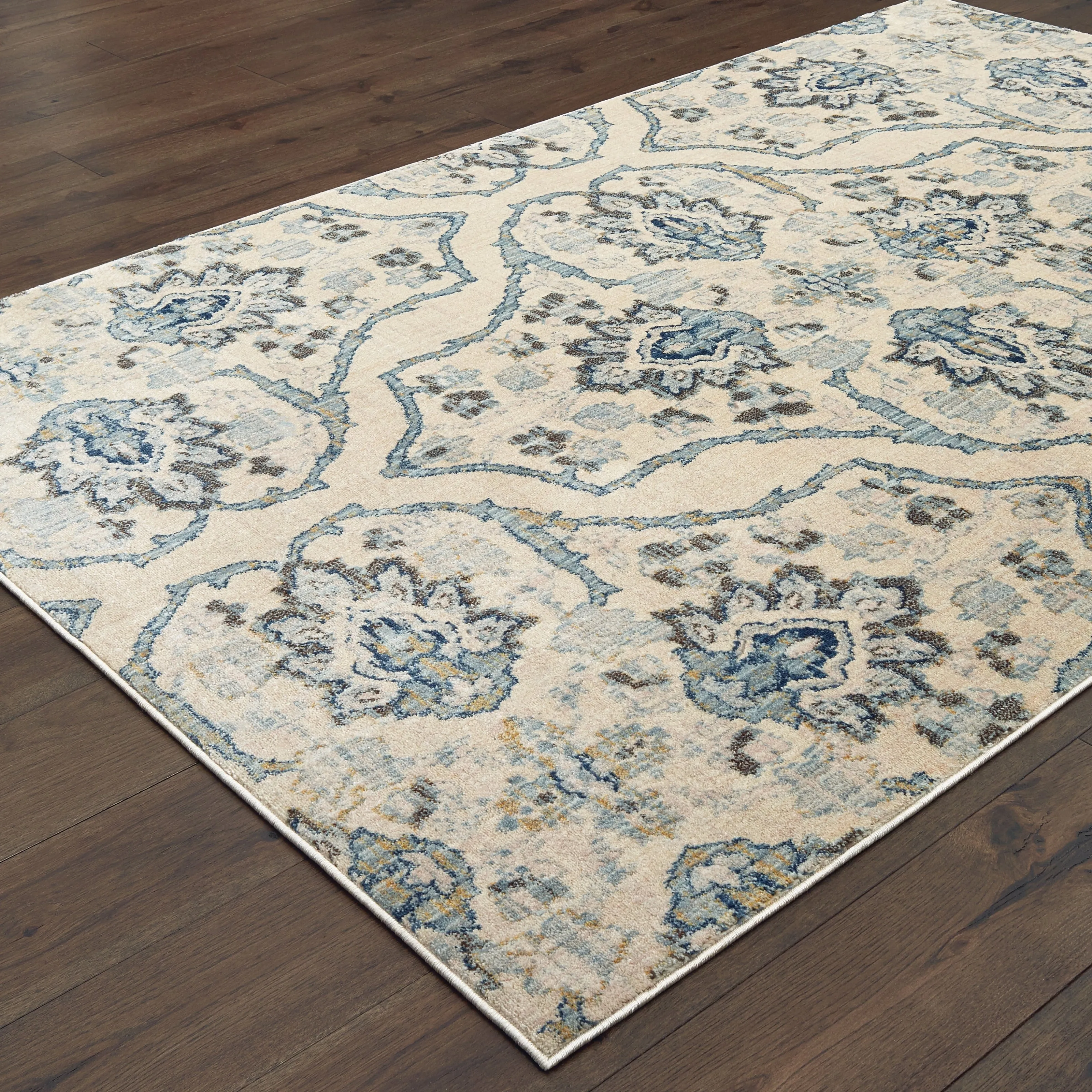 Vista Home Caledonia Floral Medallion Ivory/ Blue Area Rug