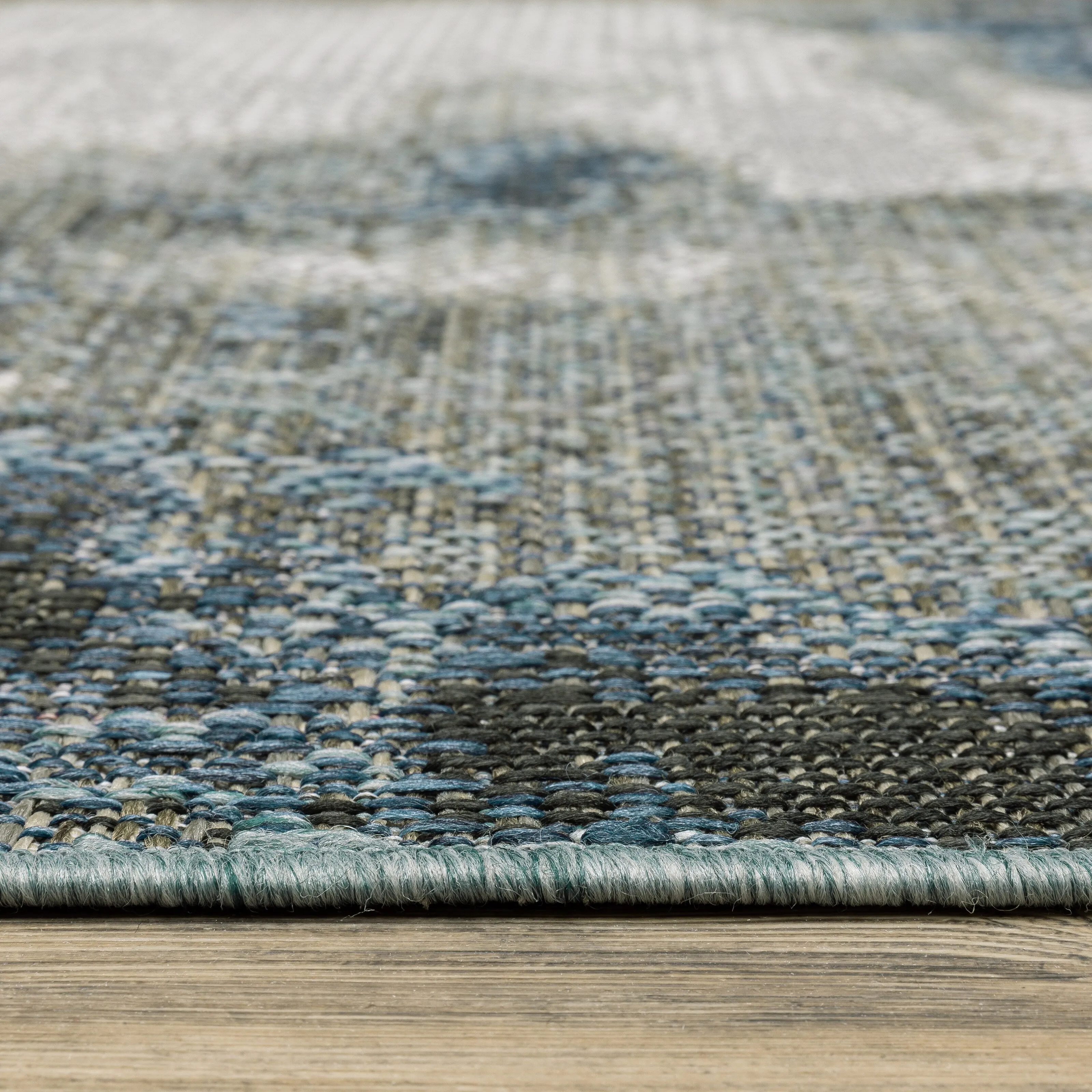 Vista Home Calla Contemporary Abstract Grey/ Blue Indoor/Outdoor Area Rug