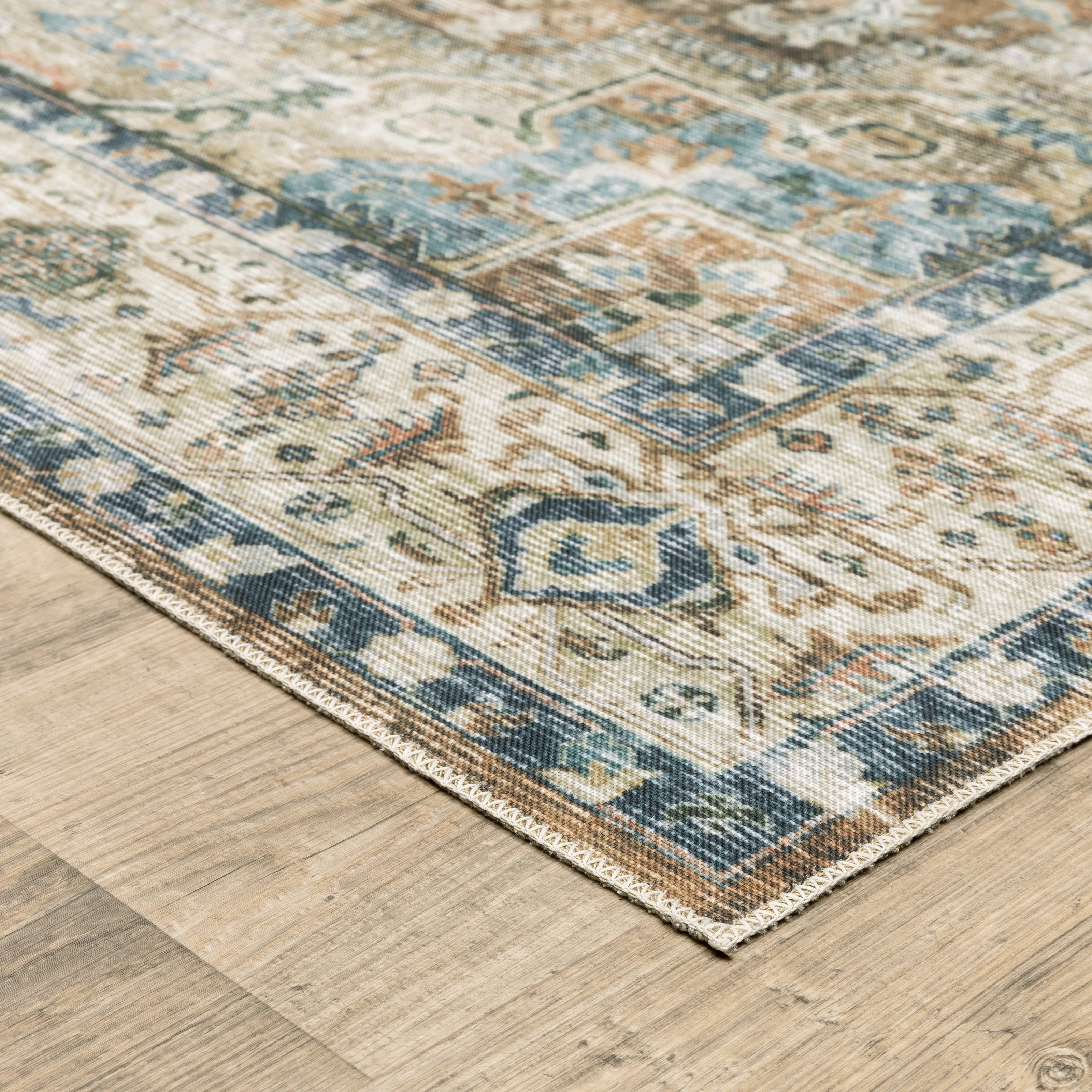 Vista Home Clarissa Washable Center Medallion Indoor Area Rug
