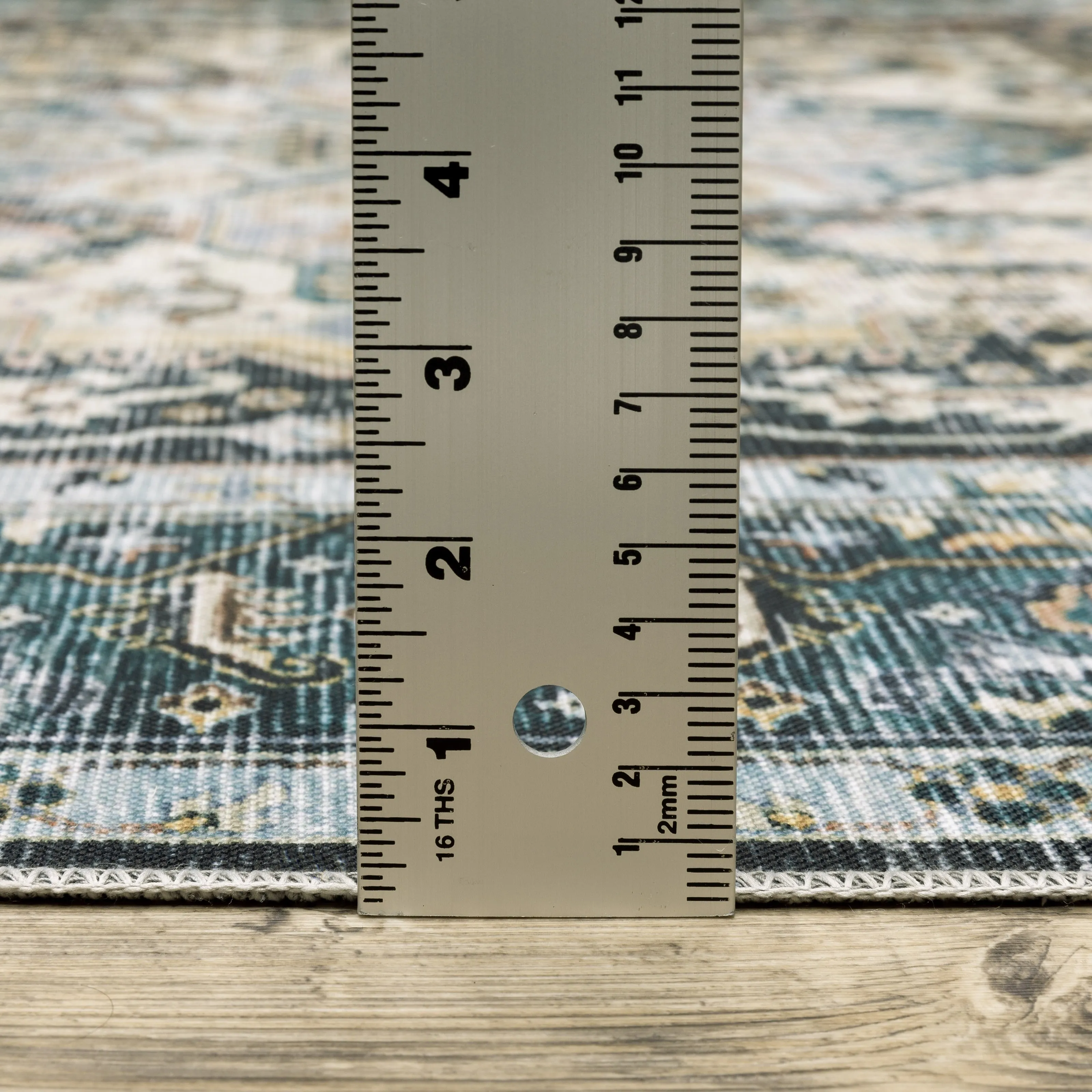 Vista Home Clarissa Washable Center Medallion Indoor Area Rug