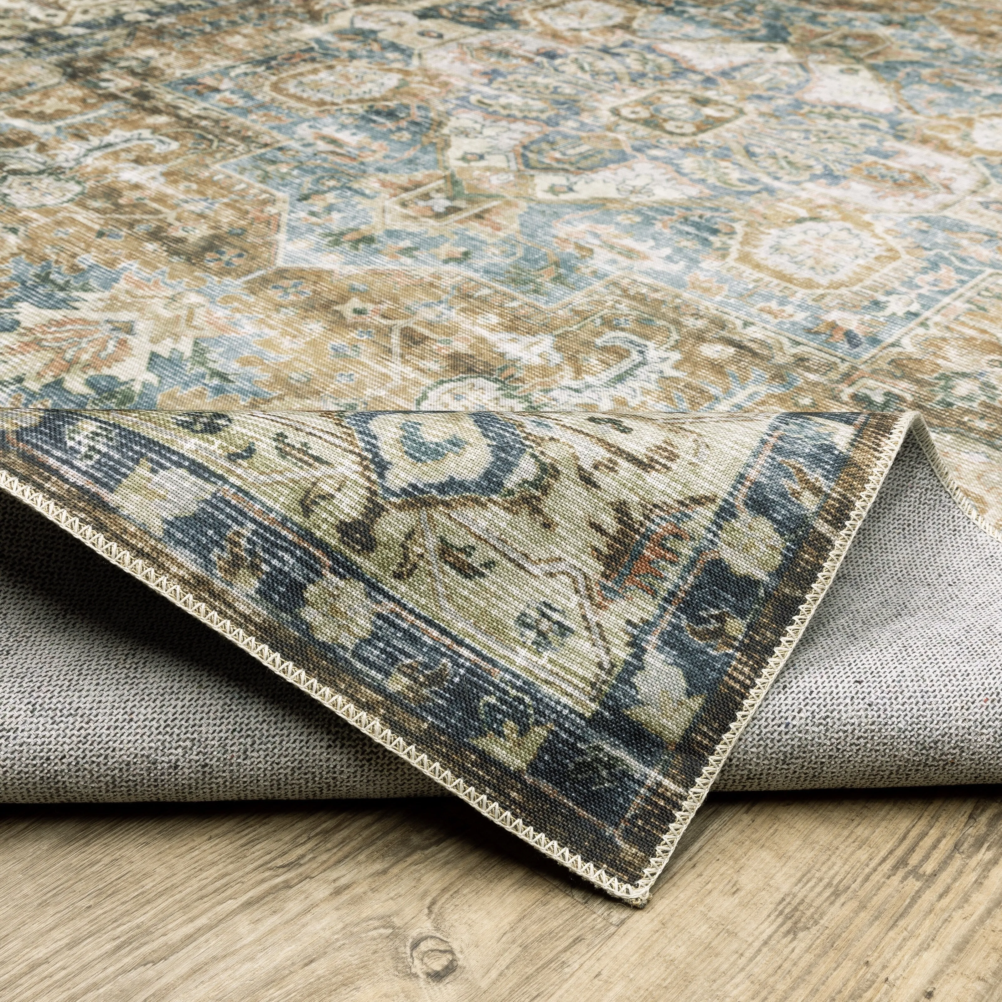 Vista Home Clarissa Washable Center Medallion Indoor Area Rug