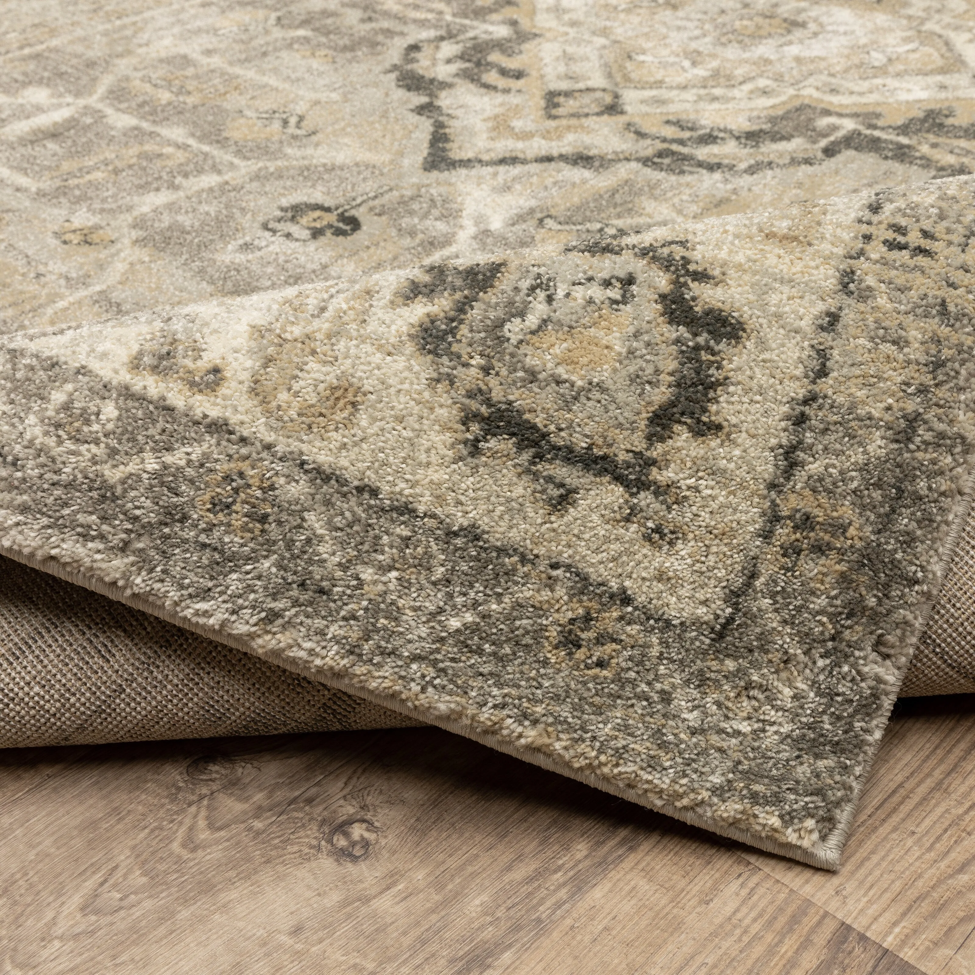 Vista Home Freya Vintage Medallion Area Rug