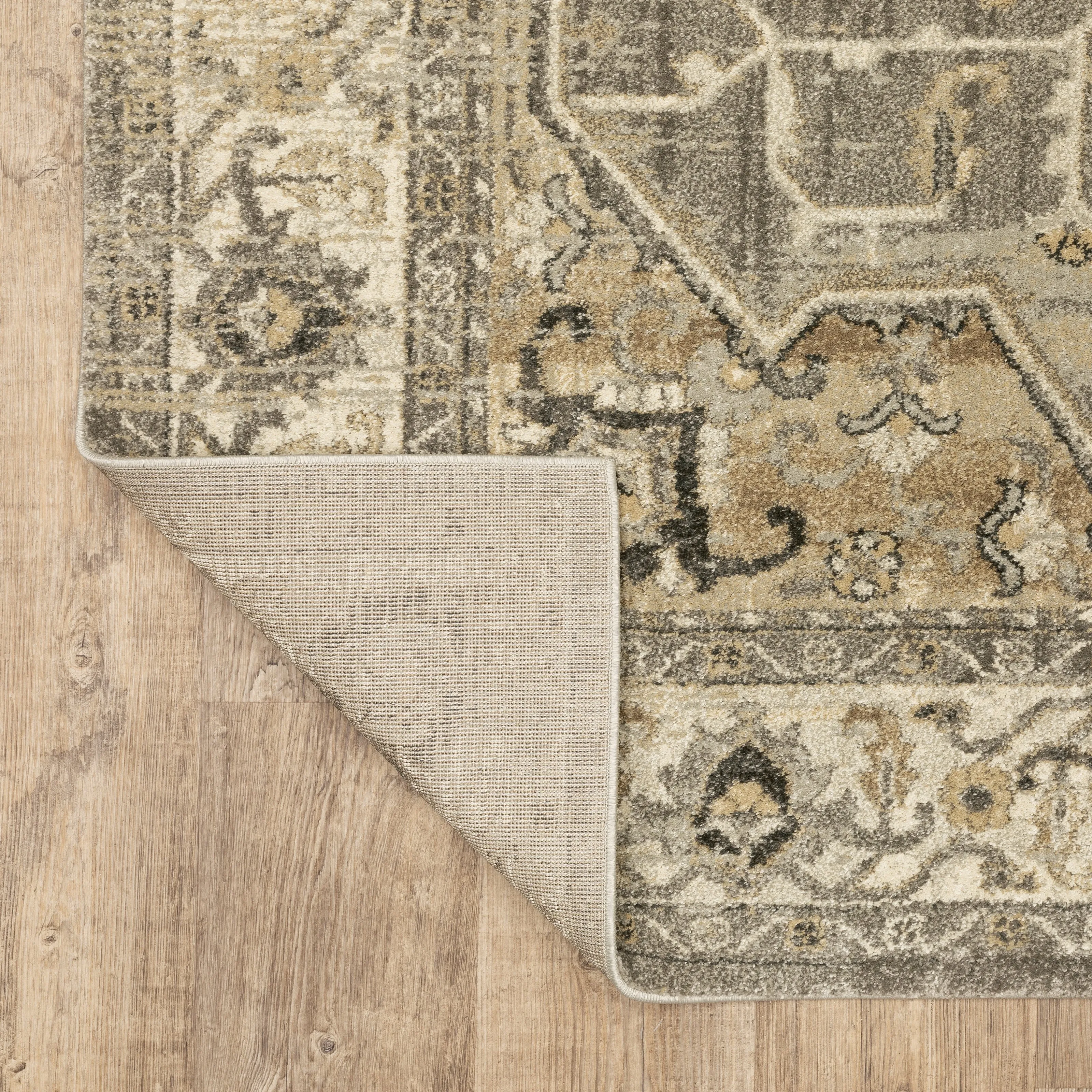Vista Home Freya Vintage Medallion Area Rug