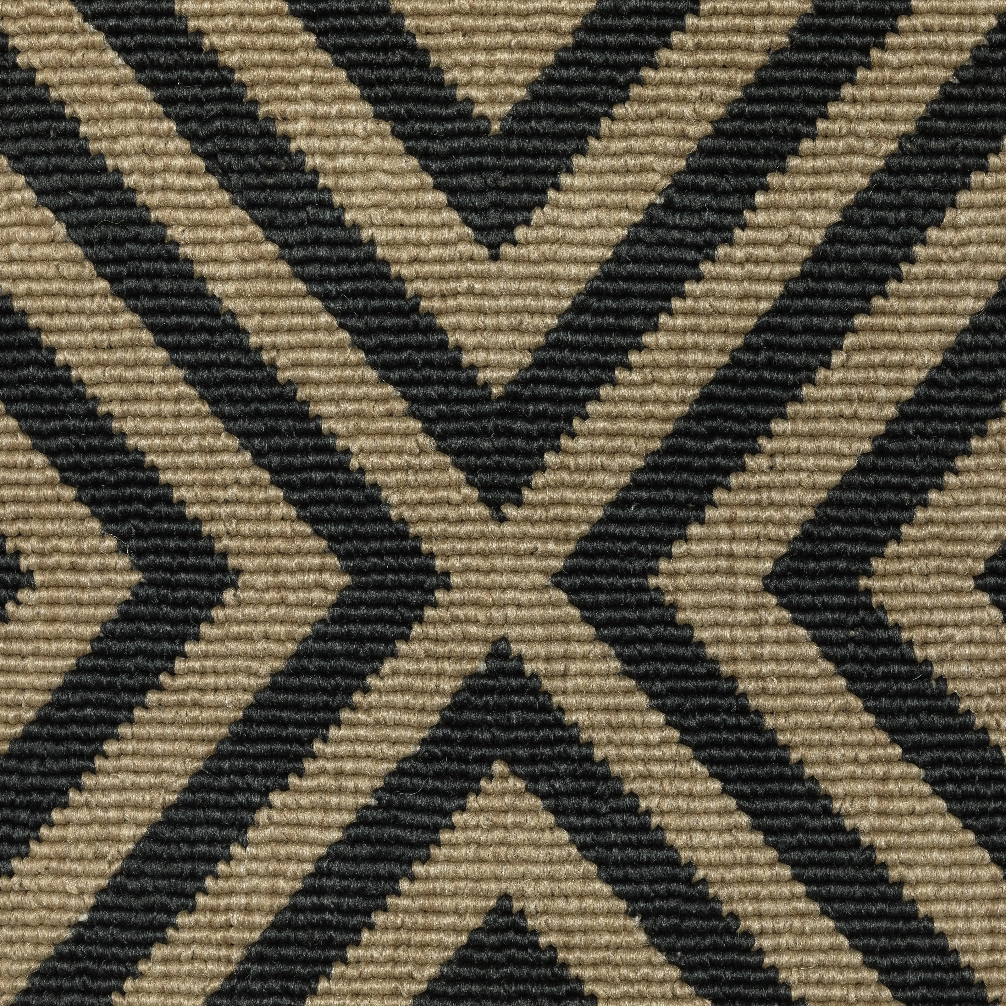 Vista Home Malta Black/Tan Diamond Indoor-Outdoor Rug.