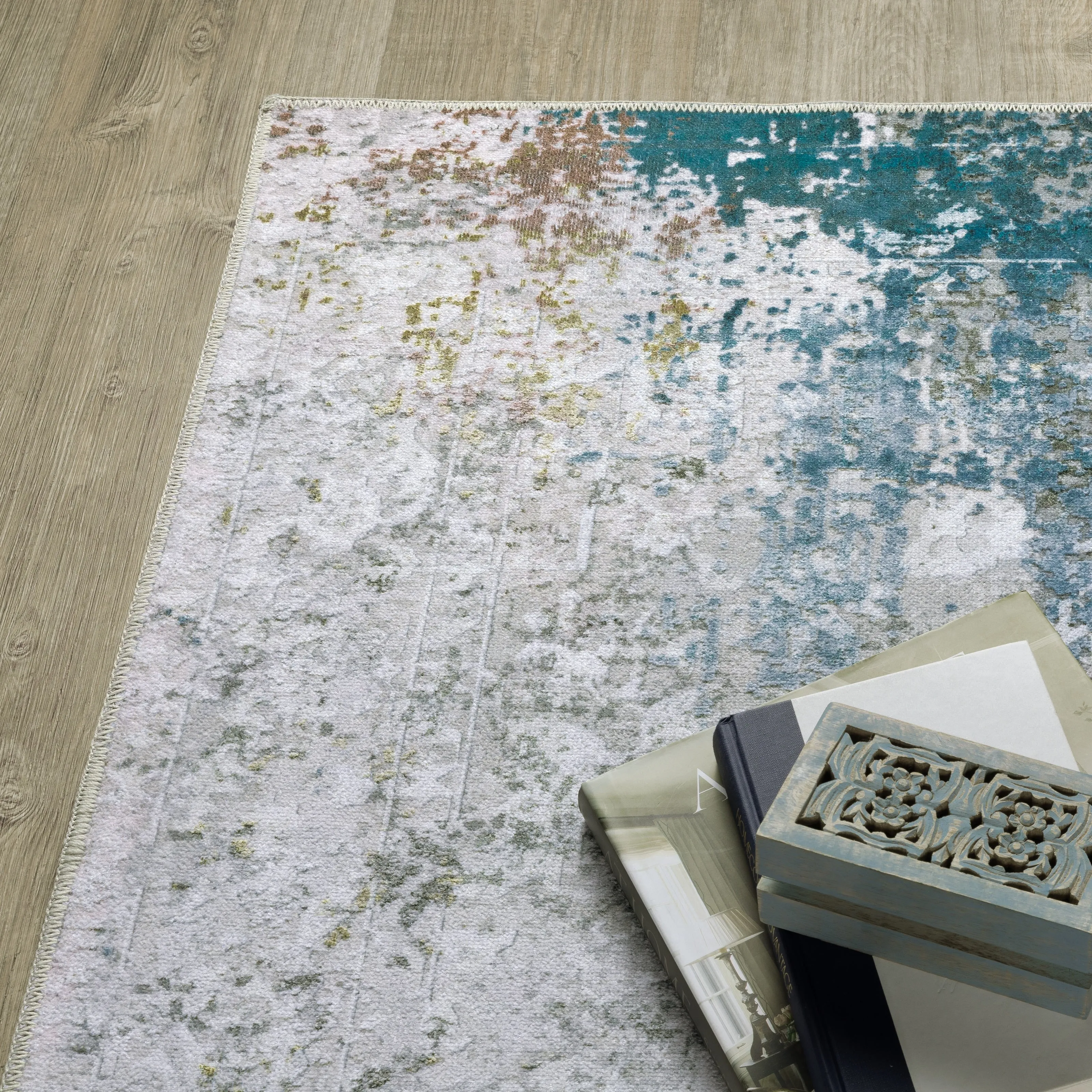 Vista Home Marissa Washable Faded Oriental Ivory/ Blue Indoor Area Rug