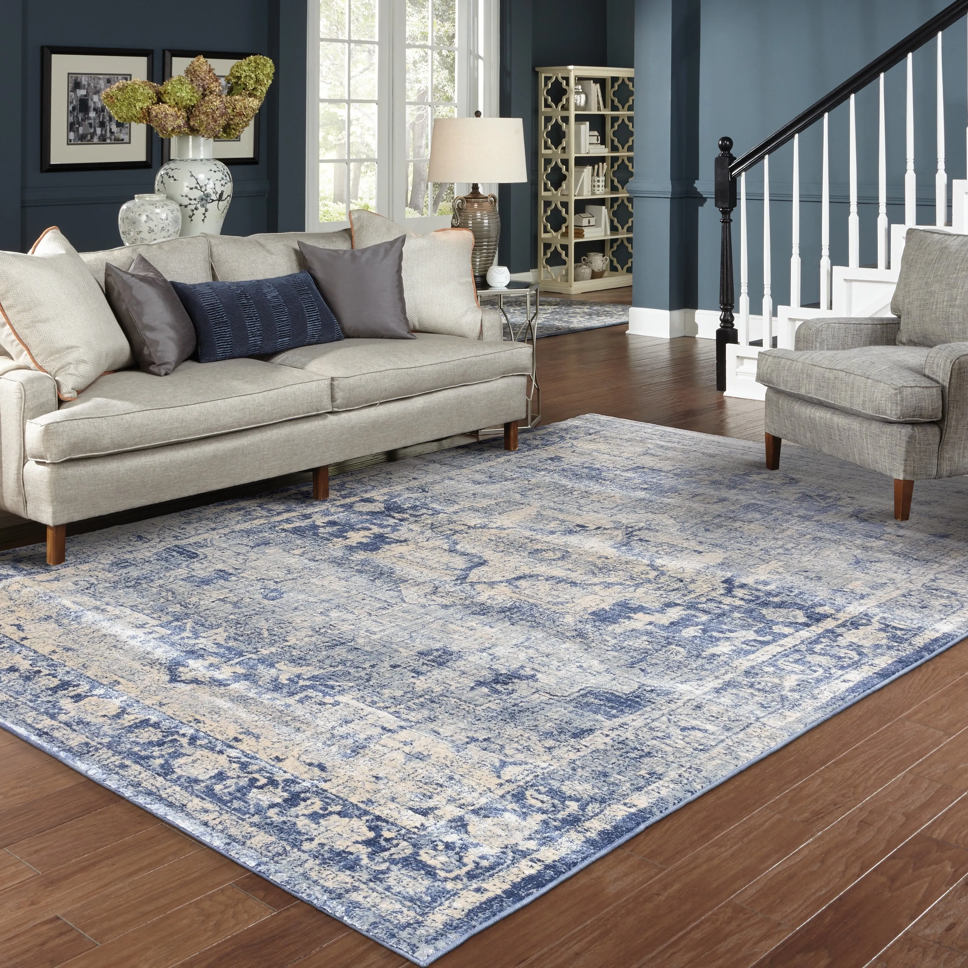 Vista Home Regent Distressed Medallion Blue/ Orange Area Rug