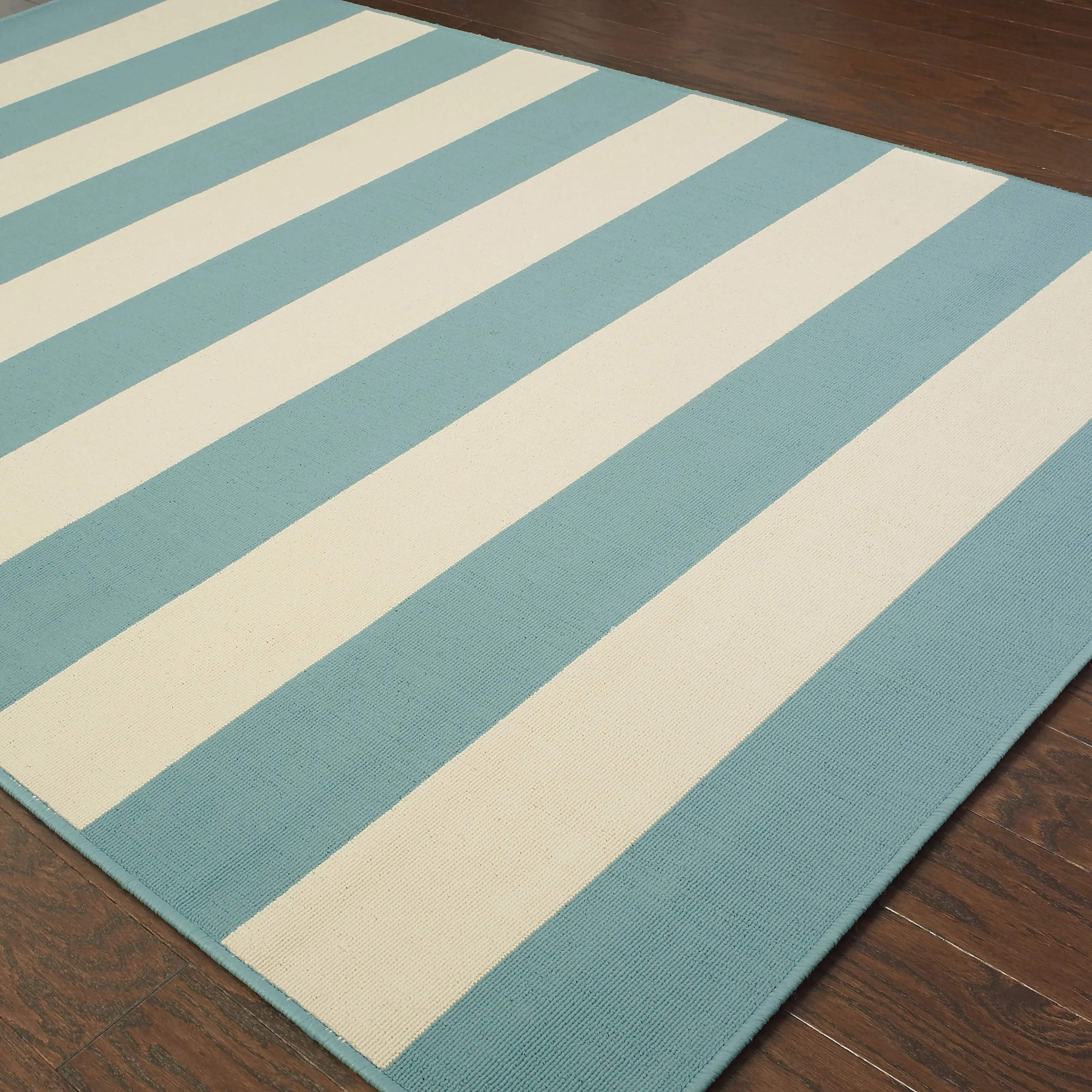 Vista Home Sonderso Indoor/ Outdoor Stripe Area Rug