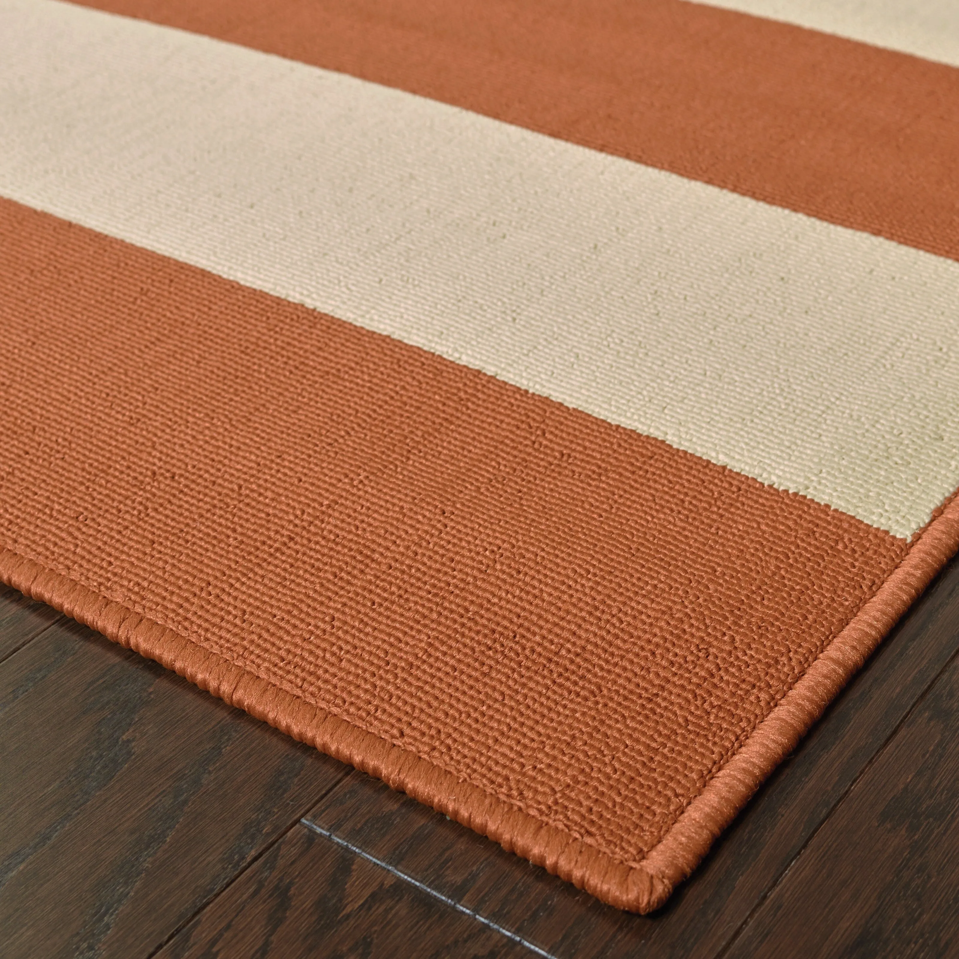 Vista Home Sonderso Indoor/ Outdoor Stripe Area Rug