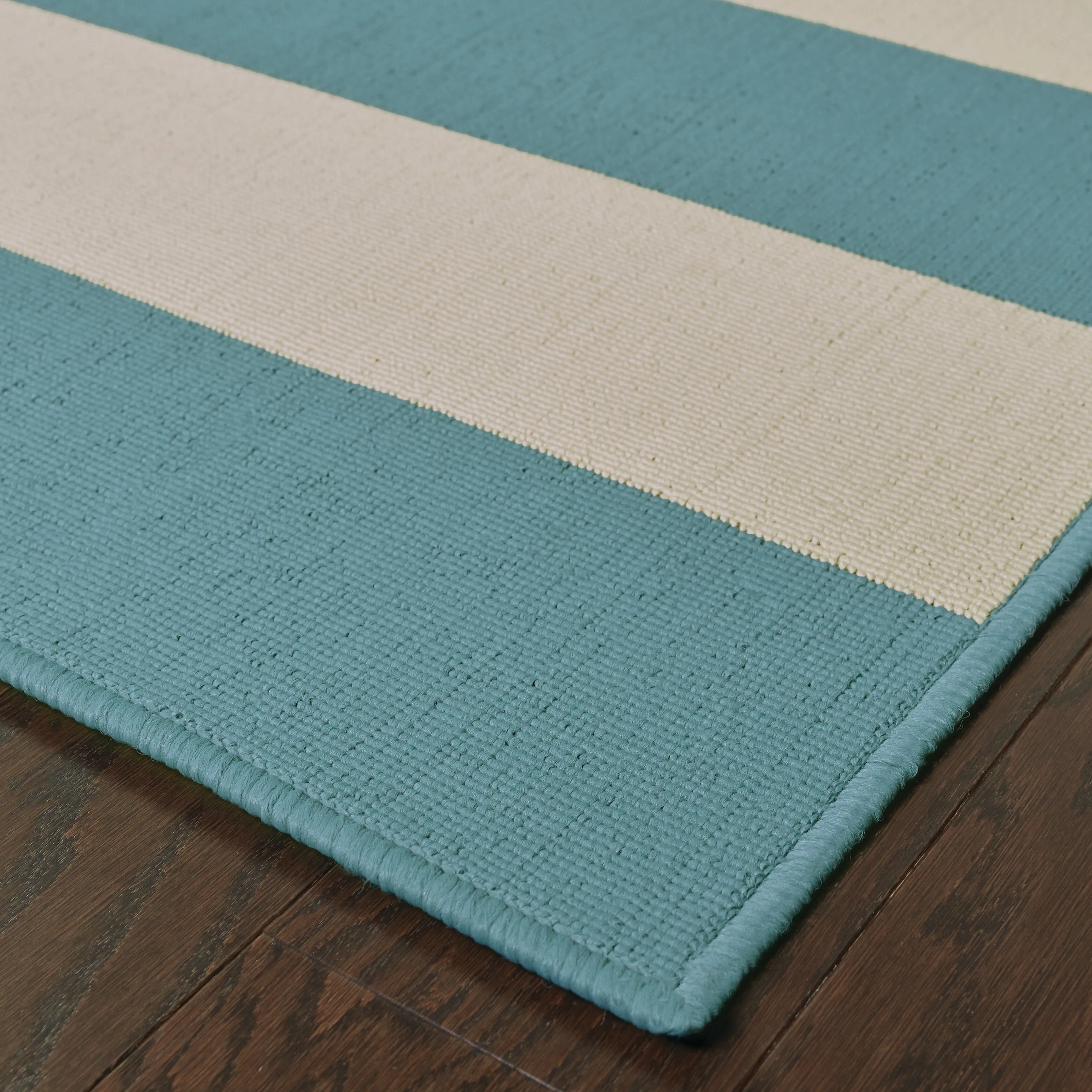 Vista Home Sonderso Indoor/ Outdoor Stripe Area Rug