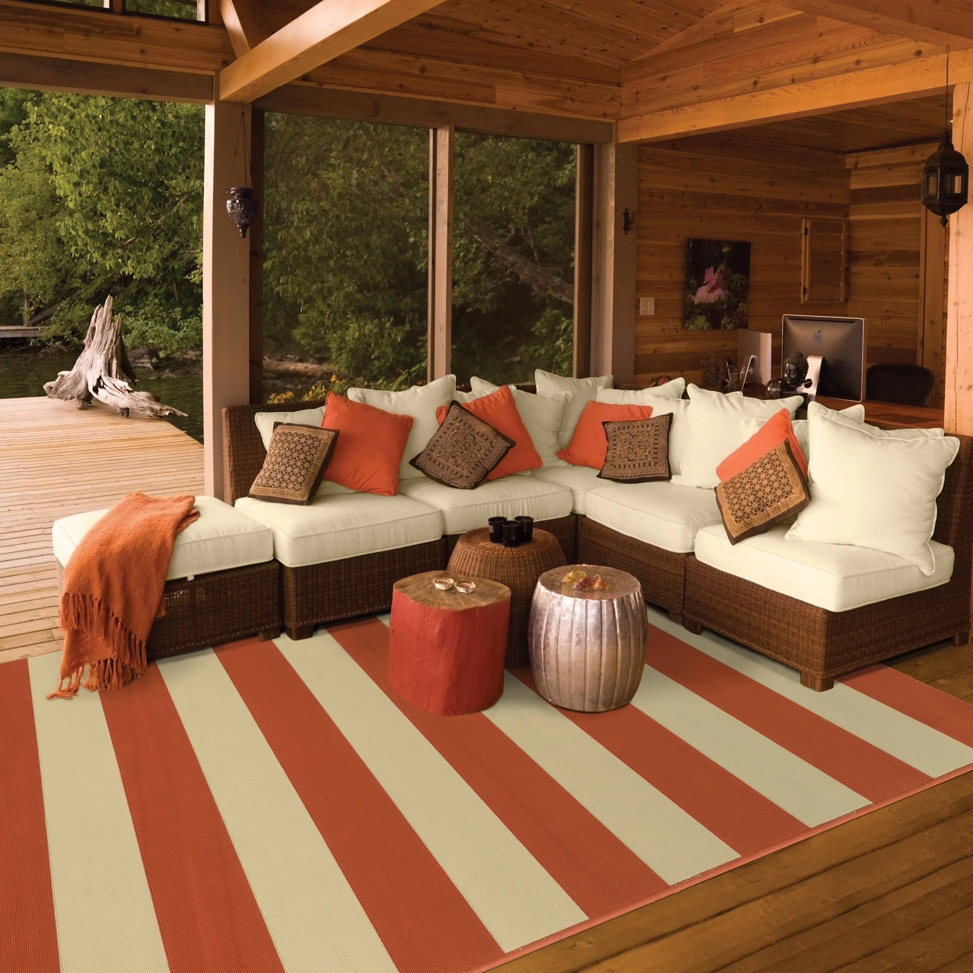 Vista Home Sonderso Indoor/ Outdoor Stripe Area Rug