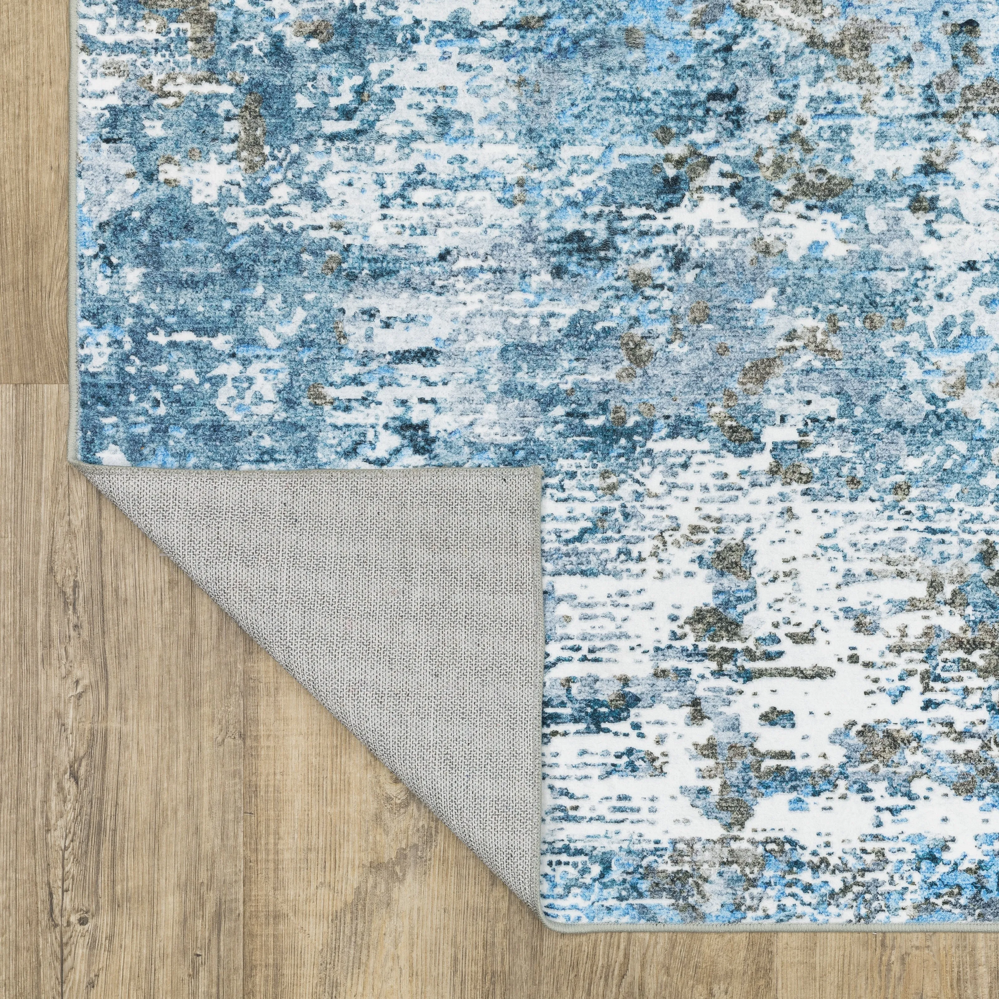 Vista Home Sunderland Icy Abstract Washable Blue/Ivory Area Rug Mat
