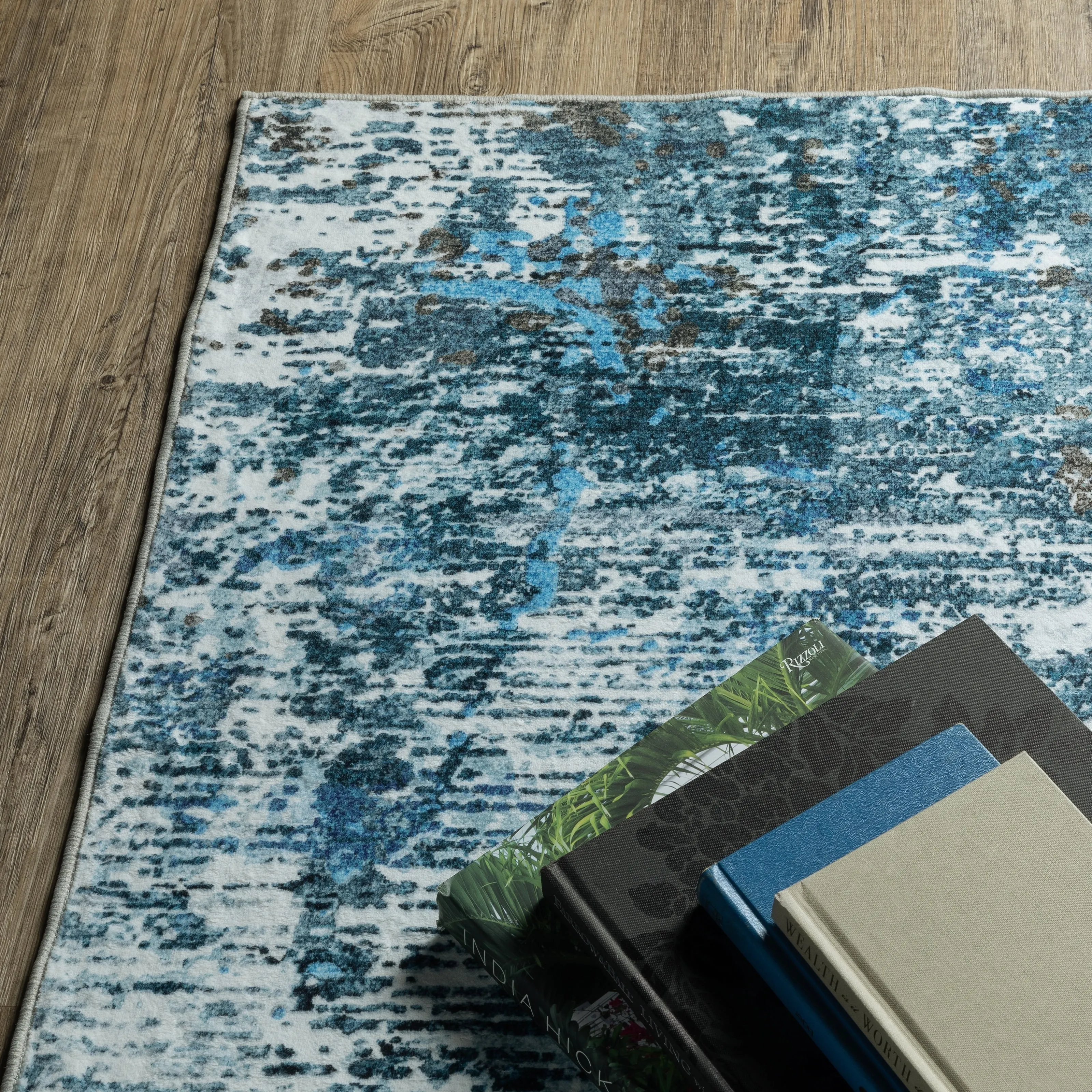Vista Home Sunderland Icy Abstract Washable Blue/Ivory Area Rug Mat