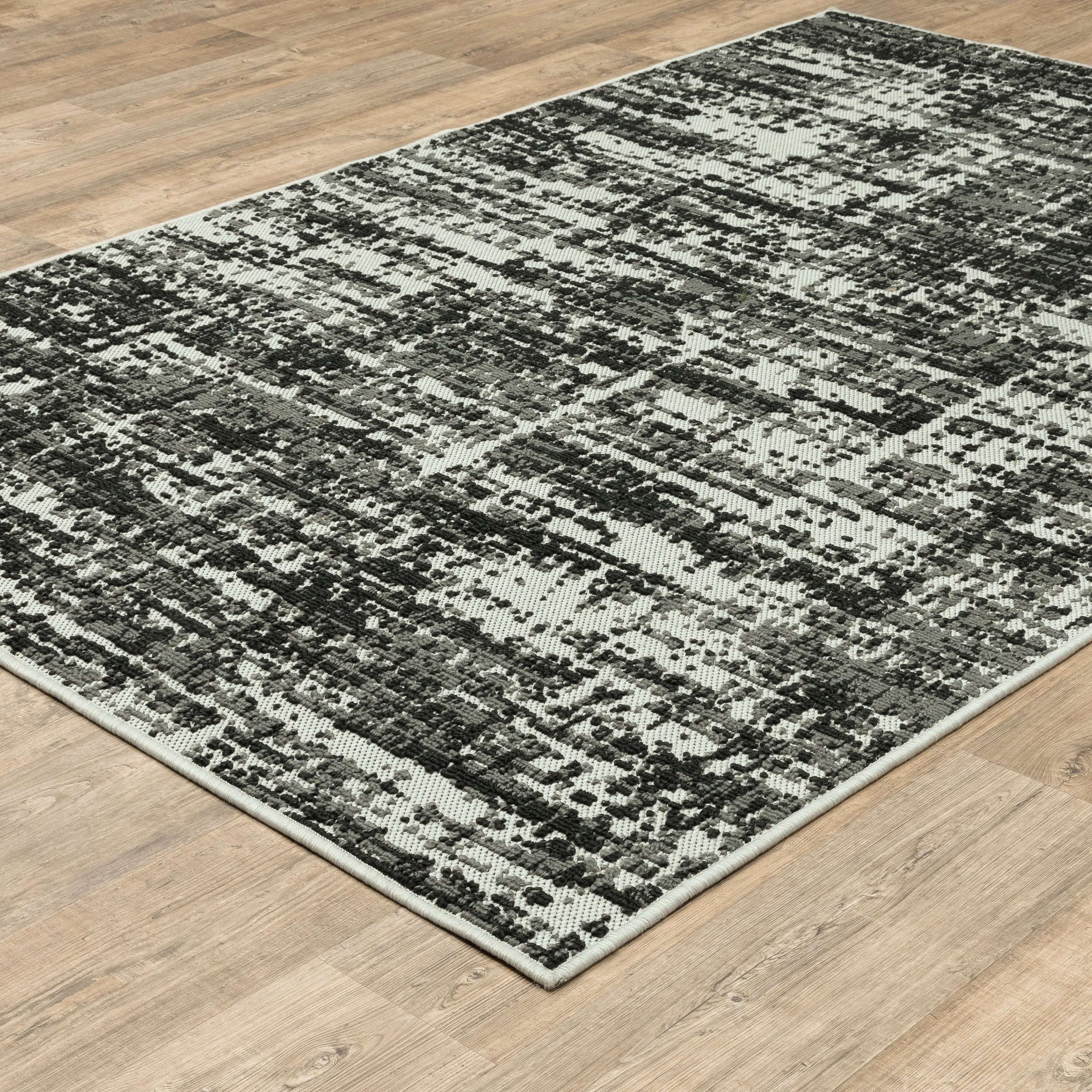 Vista Home Talcot Distressed Abstract Black Indoor-Outdoor Area Rug